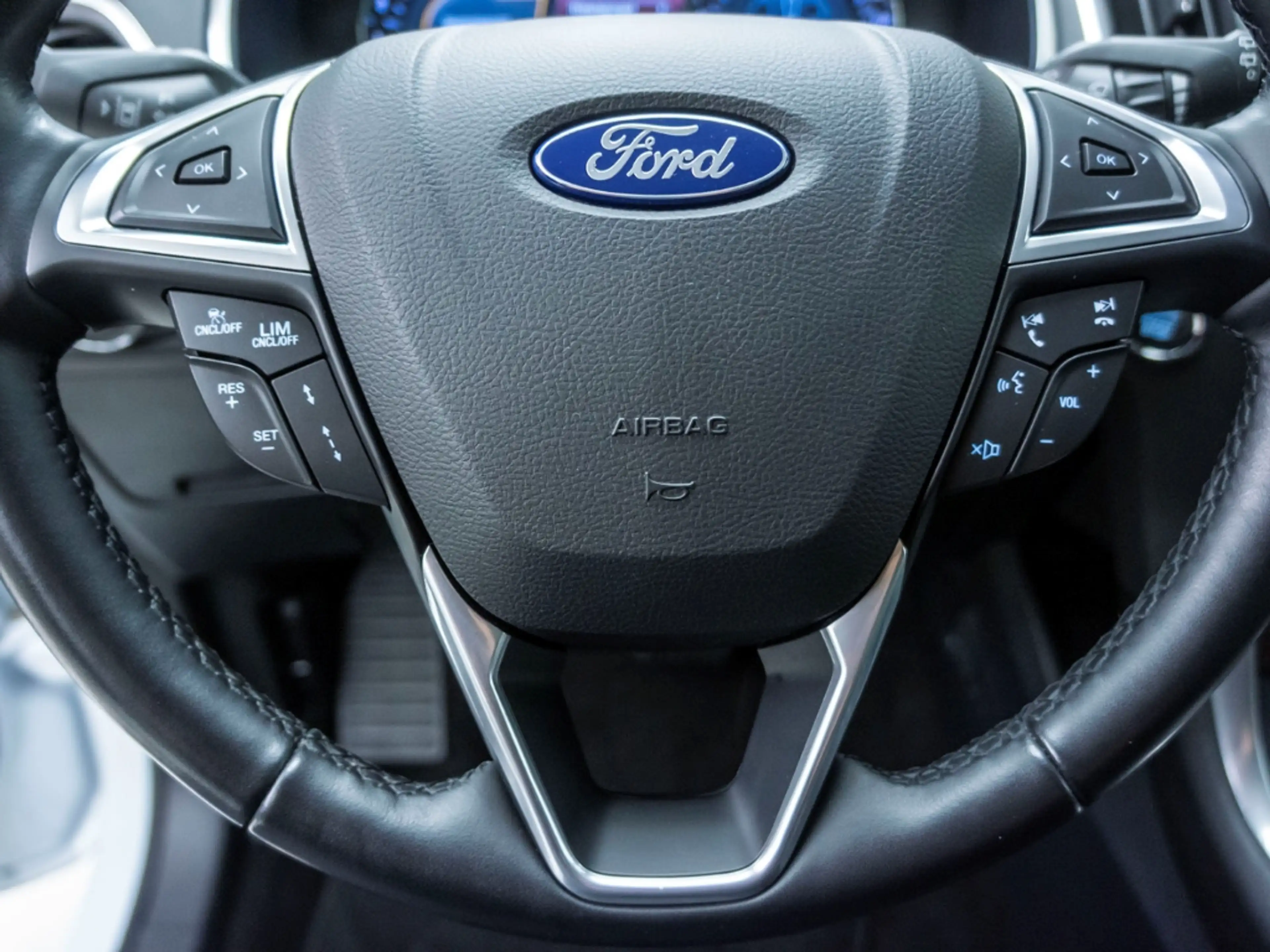 Ford S-Max Titanium AUTOMATIK NAVI SITZHEIZUNG (GW 133) — photo 23