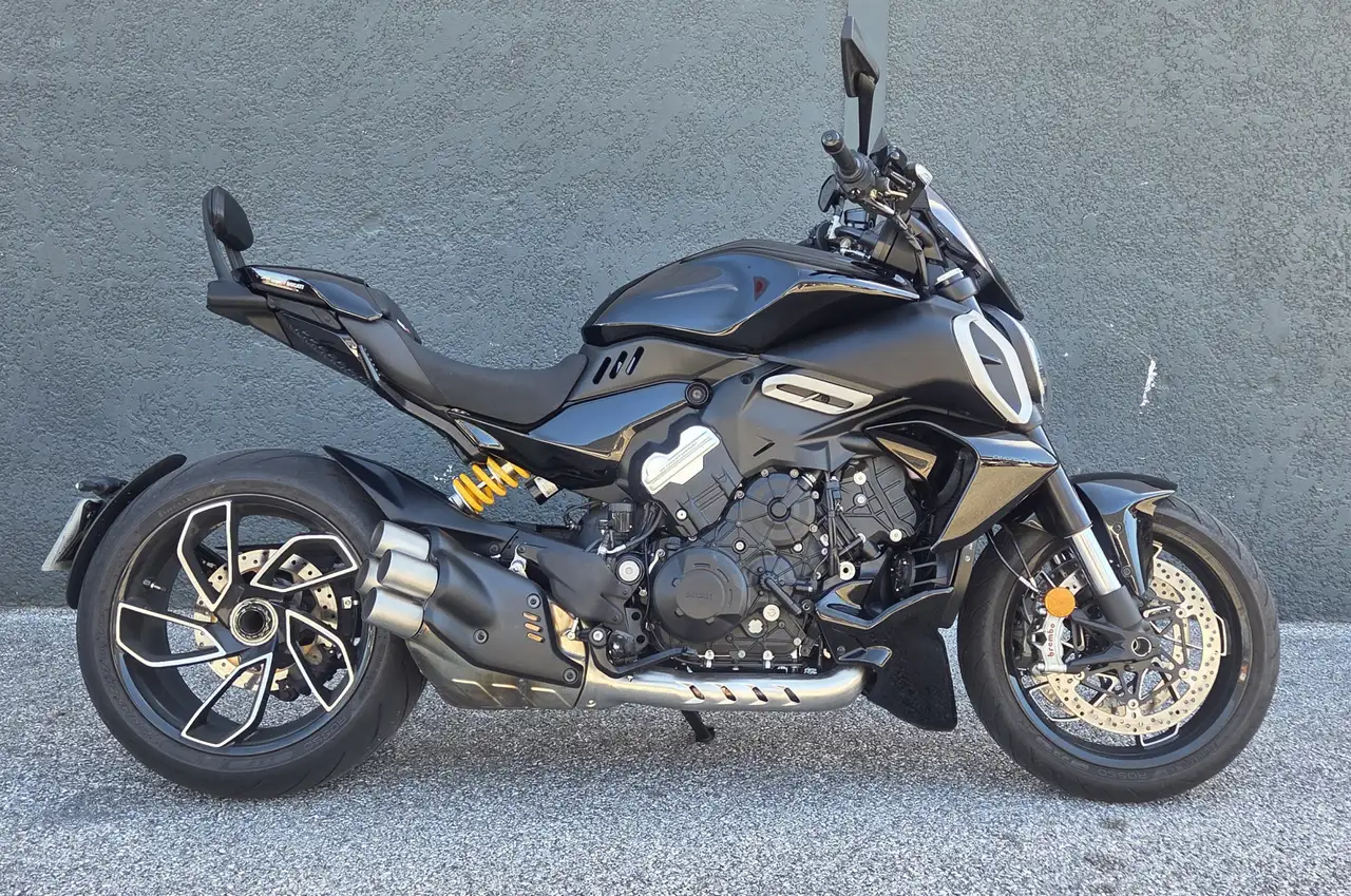 Ducati Diavel