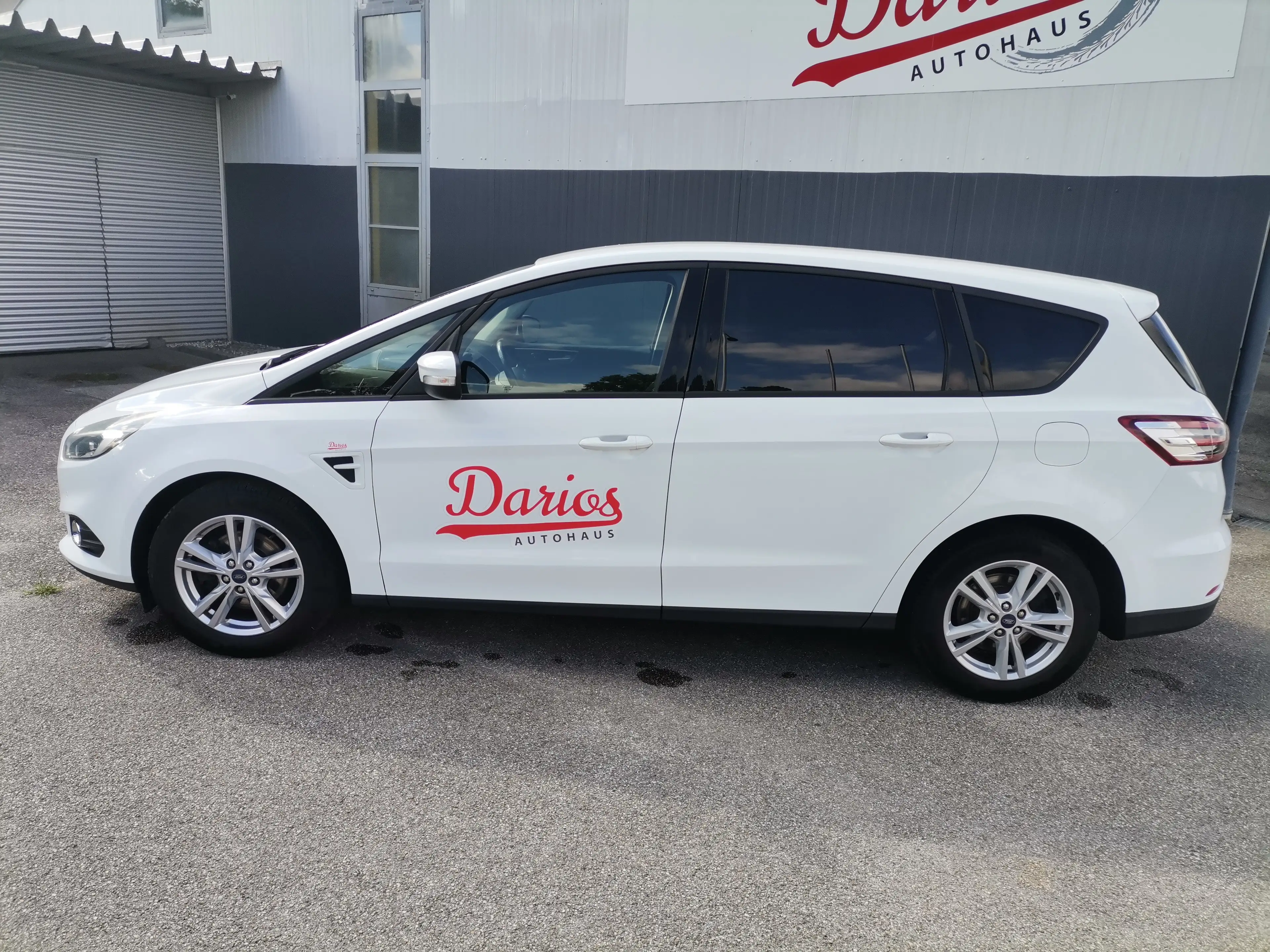 Ford S-Max Business — photo 5