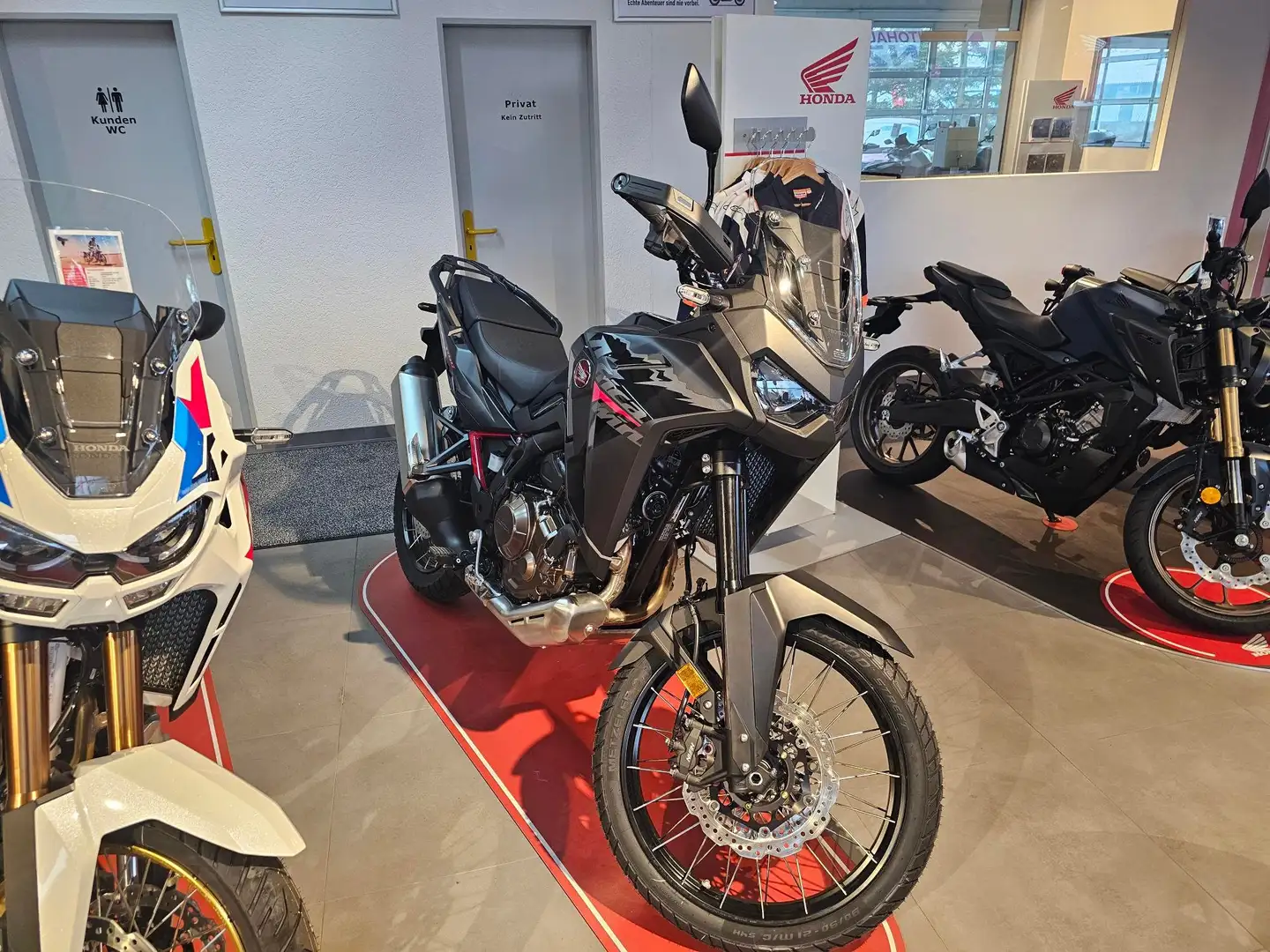 Honda CRF 1100 Africa Twin ES Schwarz - 2