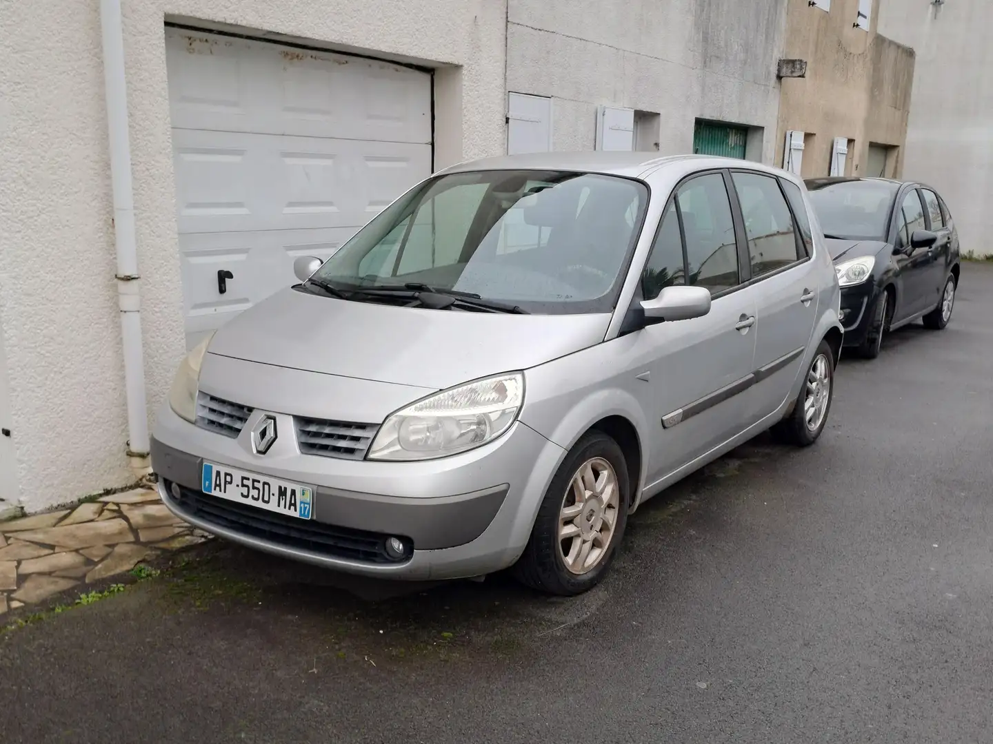 Renault Scenic Scenic+1.5+dCi+105+Euro+4+Pack+Authentique Plateado - 2