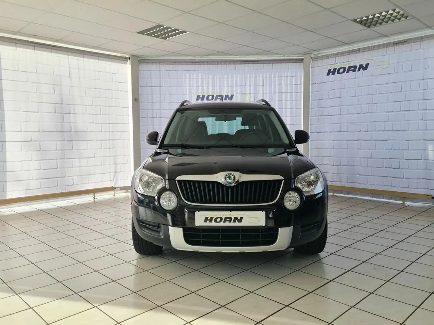 Skoda Yeti Active Plus Edition, unfallfrei, Scheckheft, LMF Noir - 2
