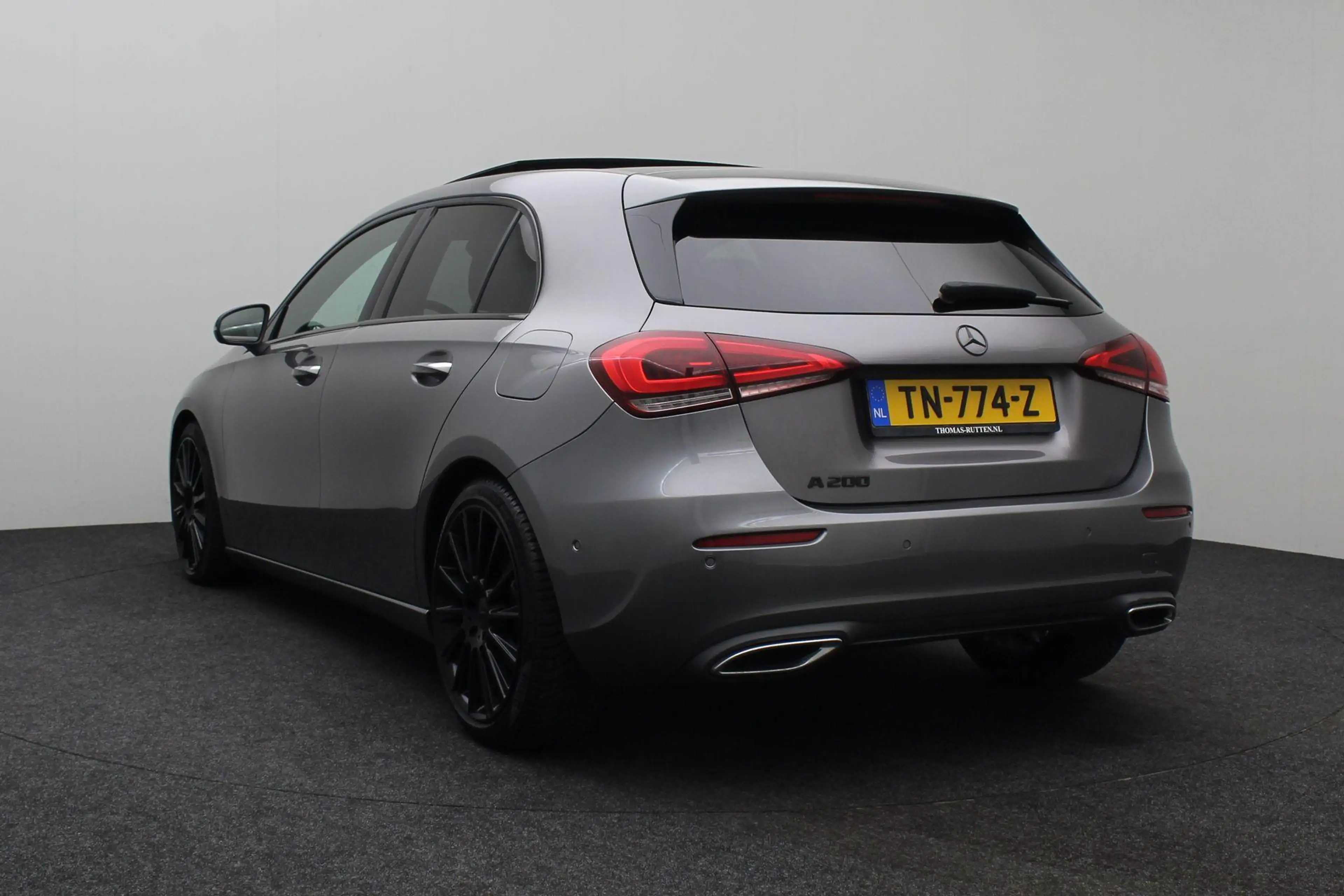 Mercedes-Benz A 200 Launch Edition Premium 2018 | Schuif Kantel Dak | — photo 7