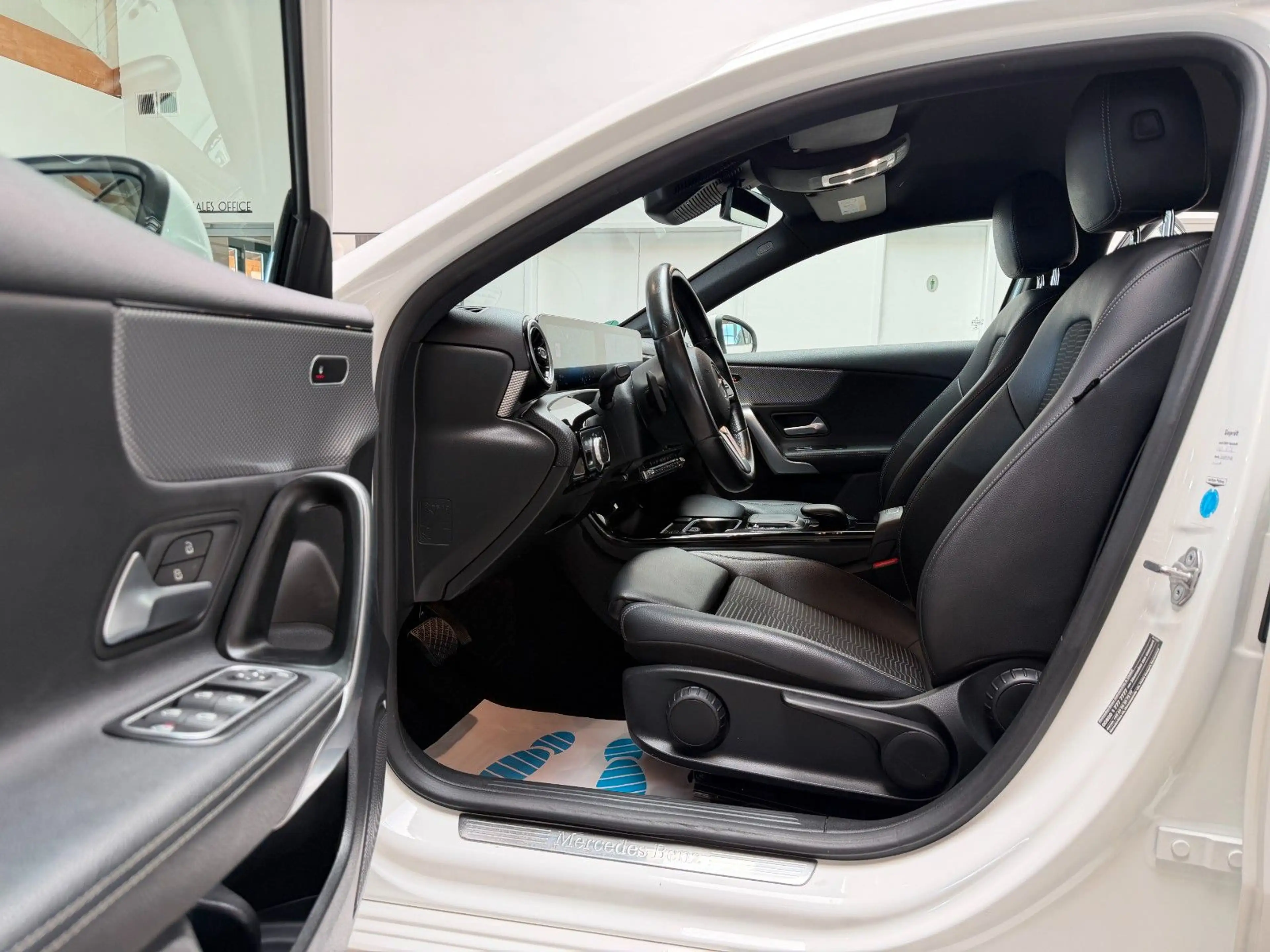 Mercedes-Benz A 200 d 8G-DCT Progressive 150PS LED/ASSIST+/MBUX — photo 8