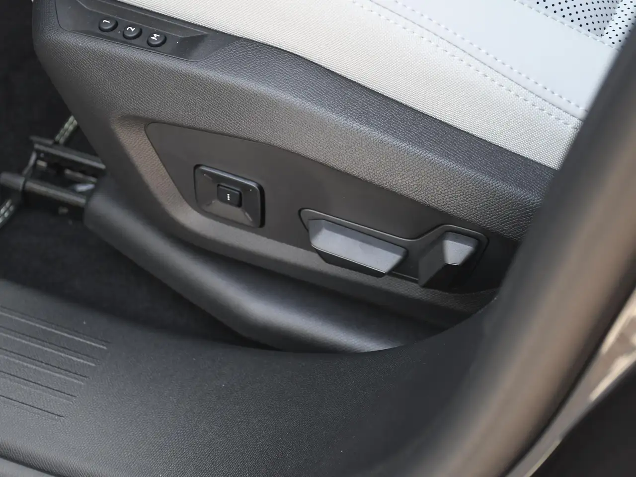 Citroen C5 Aircross 2026 — фото 12