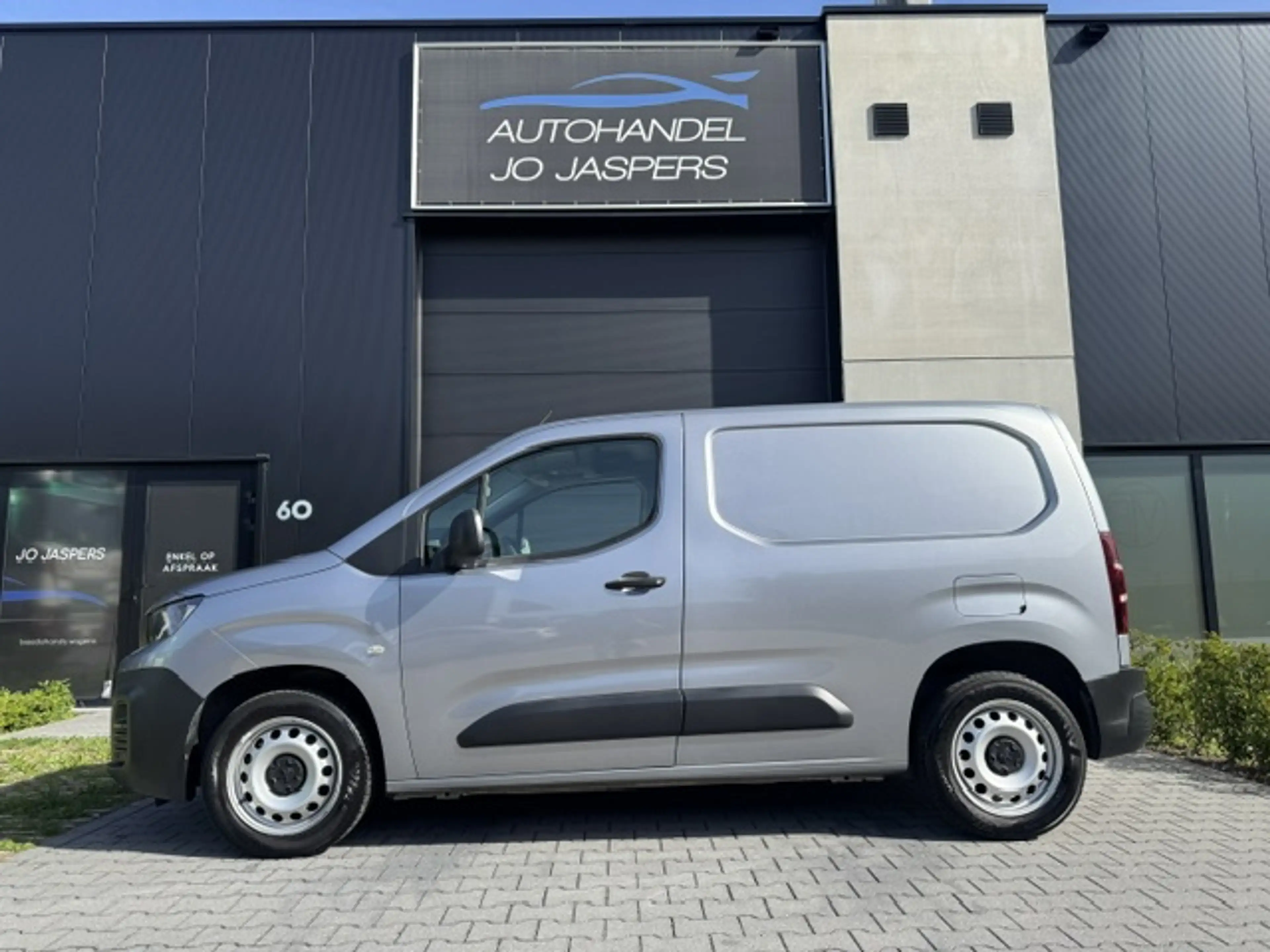 Peugeot Partner 1.5 BlueHDi L1 / Automaat / 3 pl — photo 6