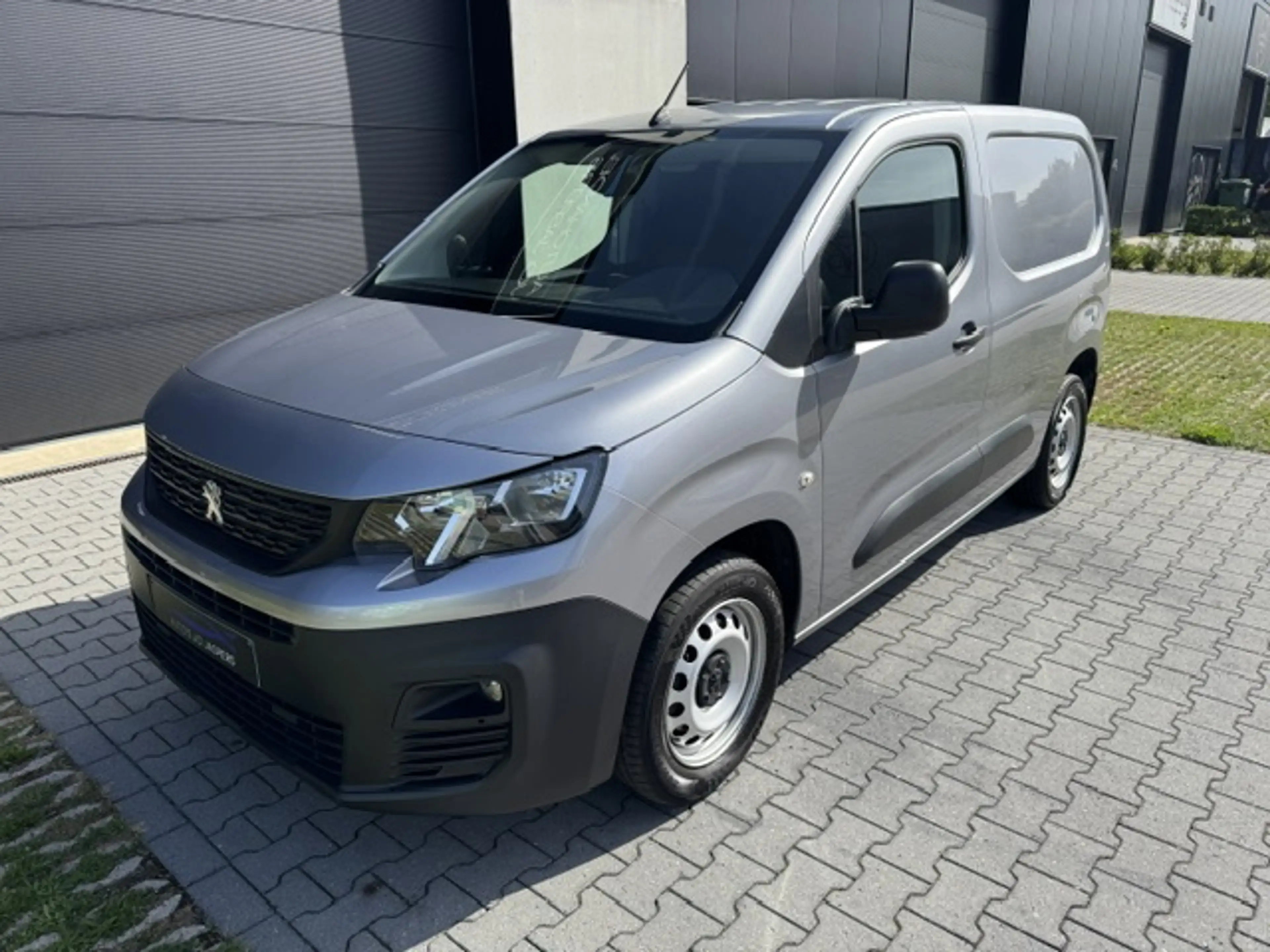 Peugeot Partner 1.5 BlueHDi L1 / Automaat / 3 pl — photo 8