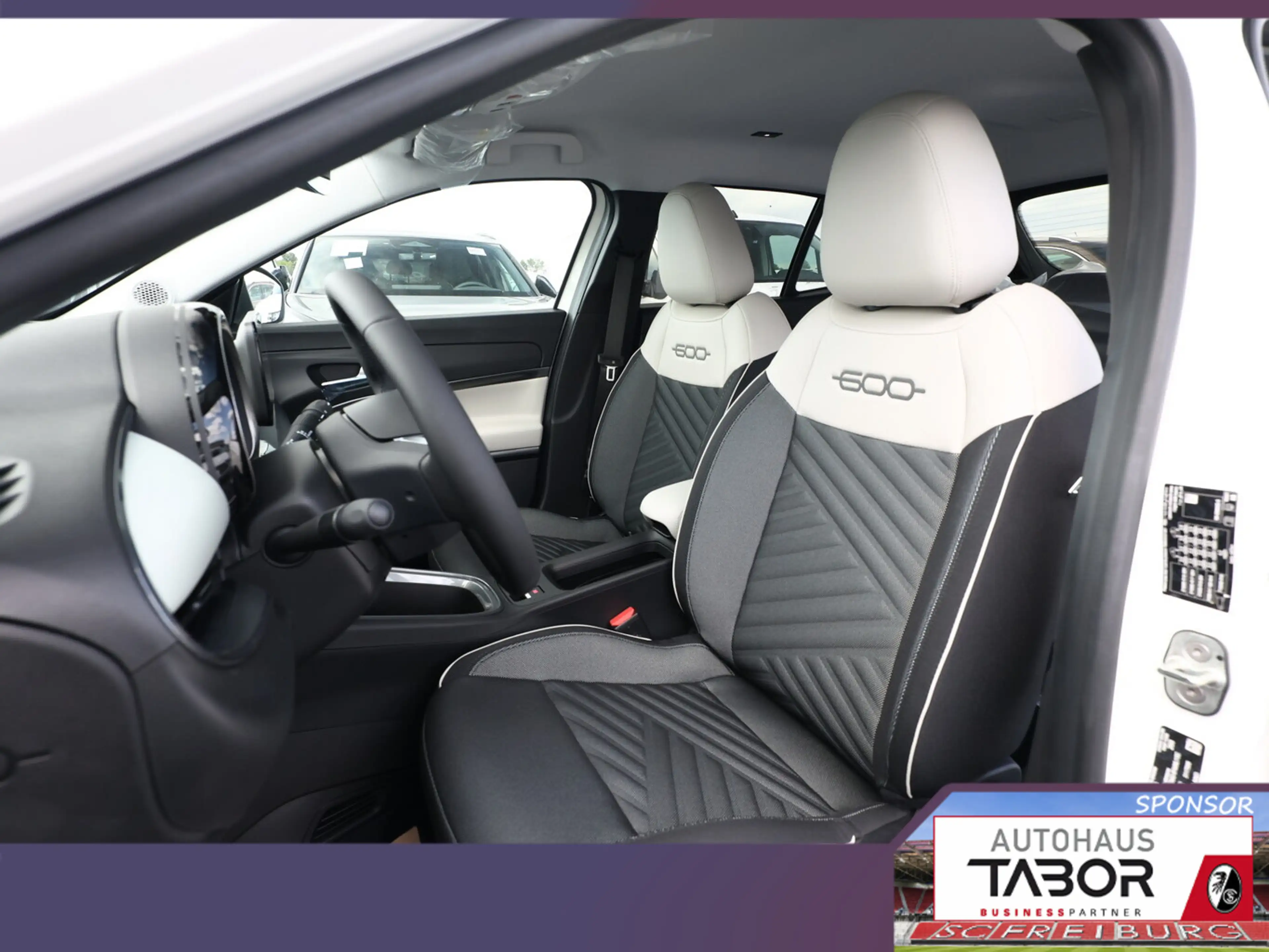 Fiat 600 Hybrid La Prima SHZ eHK ACC Nav Kam UVP-29%* — photo 6