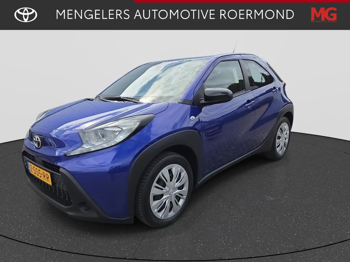 Toyota Aygo X 1.0 VVT-i MT Play Bleu - 1