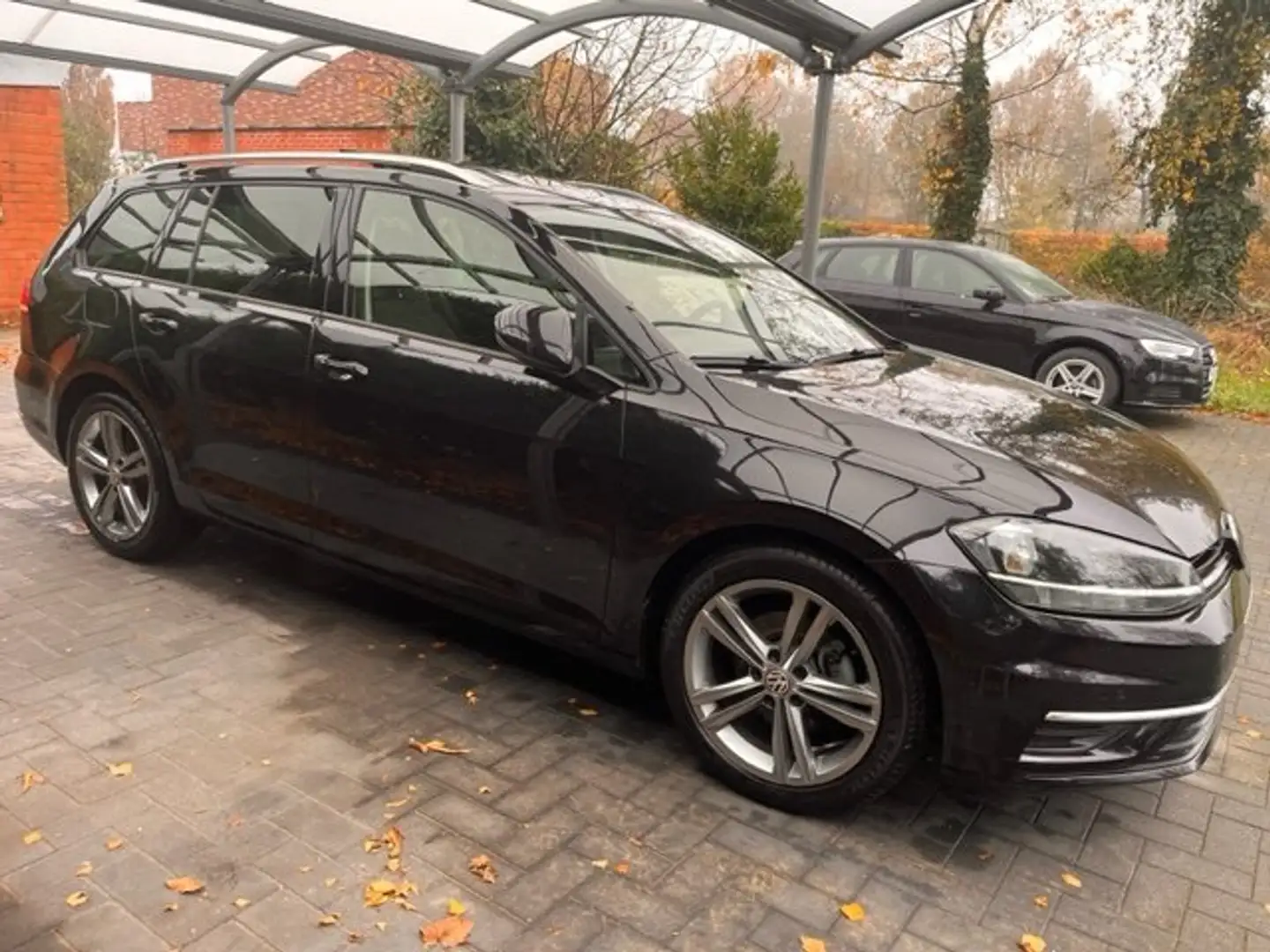 Volkswagen Golf Variant Golf Variant 1.0 TSI OPF //92908 km//,Verw. Z. Noir - 1