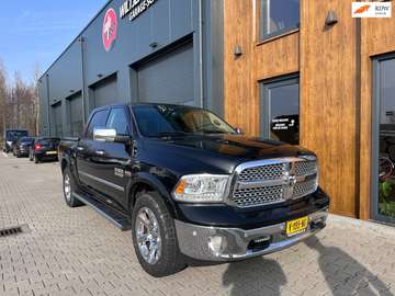 1500 5.7 V8 4x4 Crew Cab 5'7 lamarie 2018!