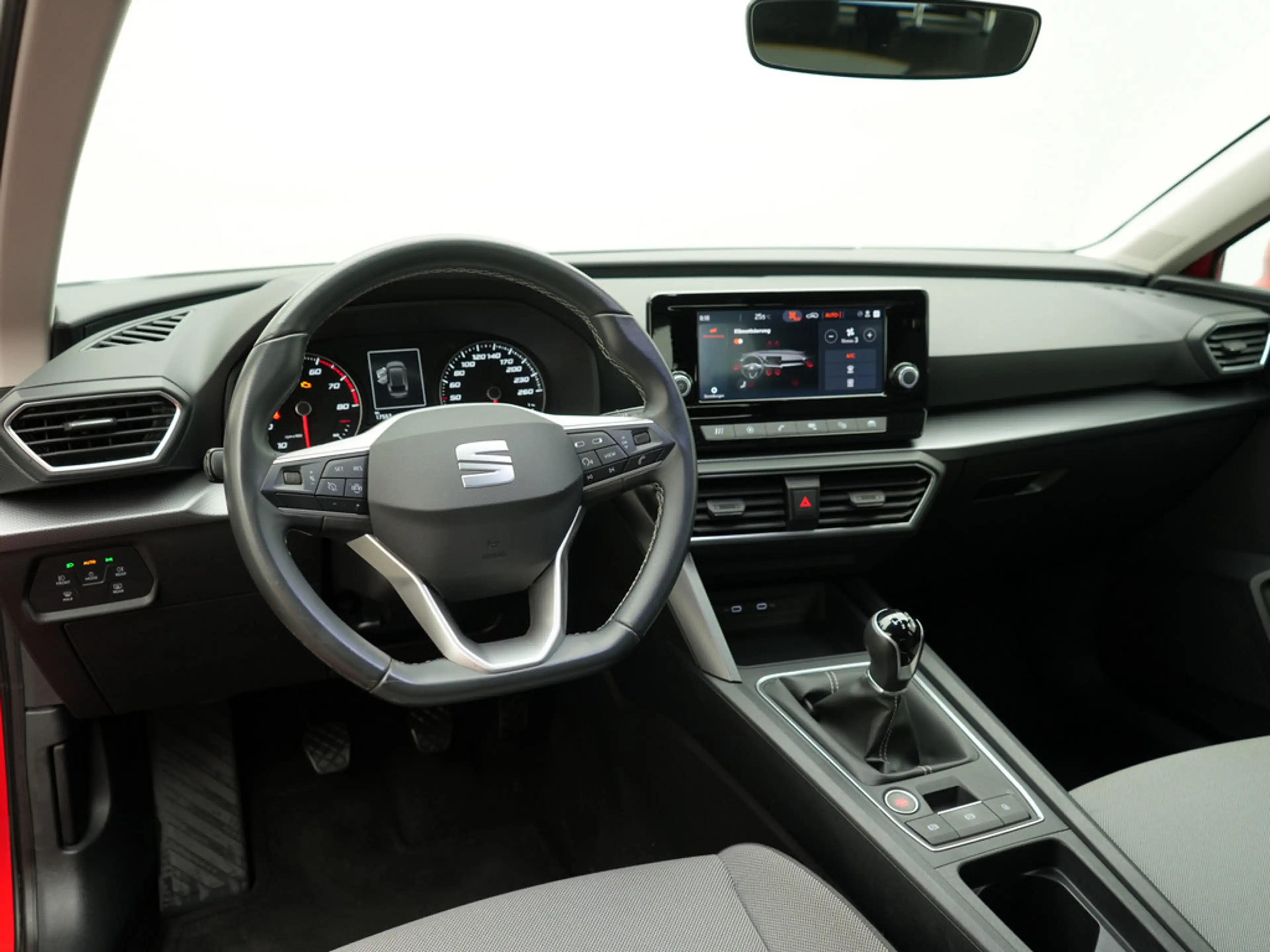 SEAT Leon ST Style VIRT CARPLAY PDC LED KLIMA — photo 4