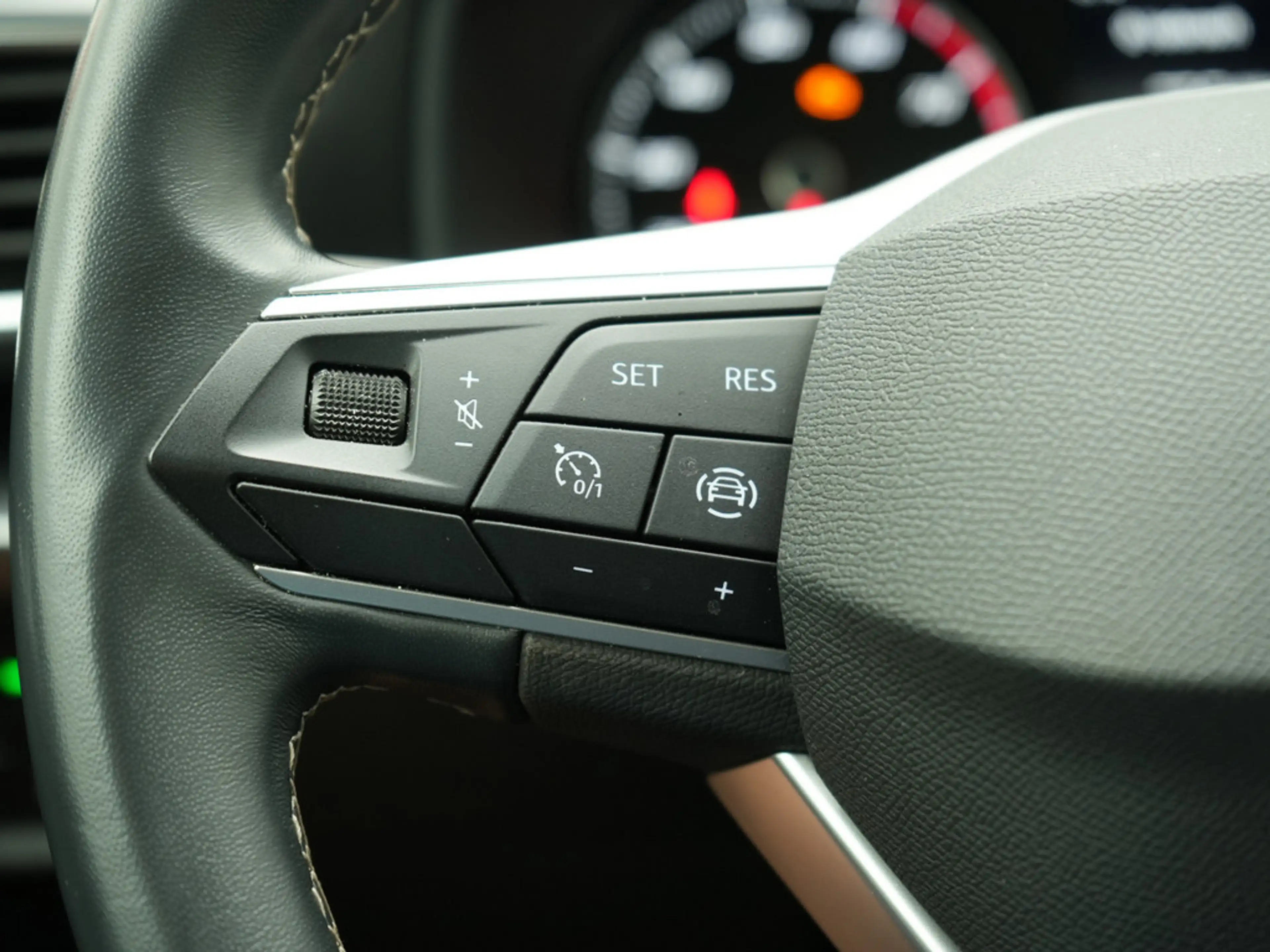 SEAT Leon ST Style VIRT CARPLAY PDC LED KLIMA — photo 5