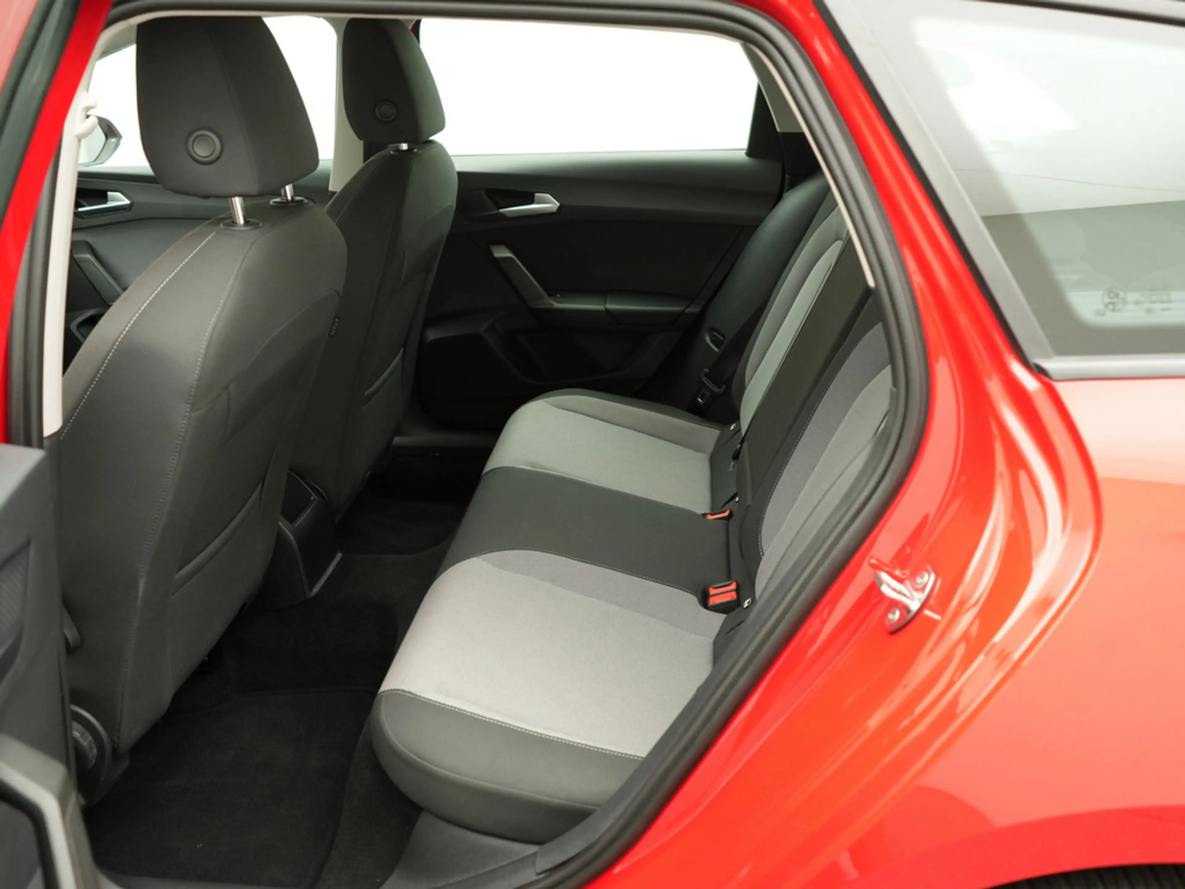 SEAT Leon ST Style VIRT CARPLAY PDC LED KLIMA — photo 10