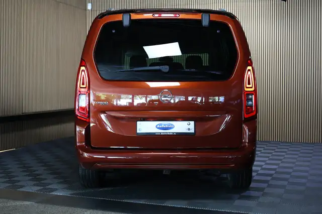 Opel Combo view 8