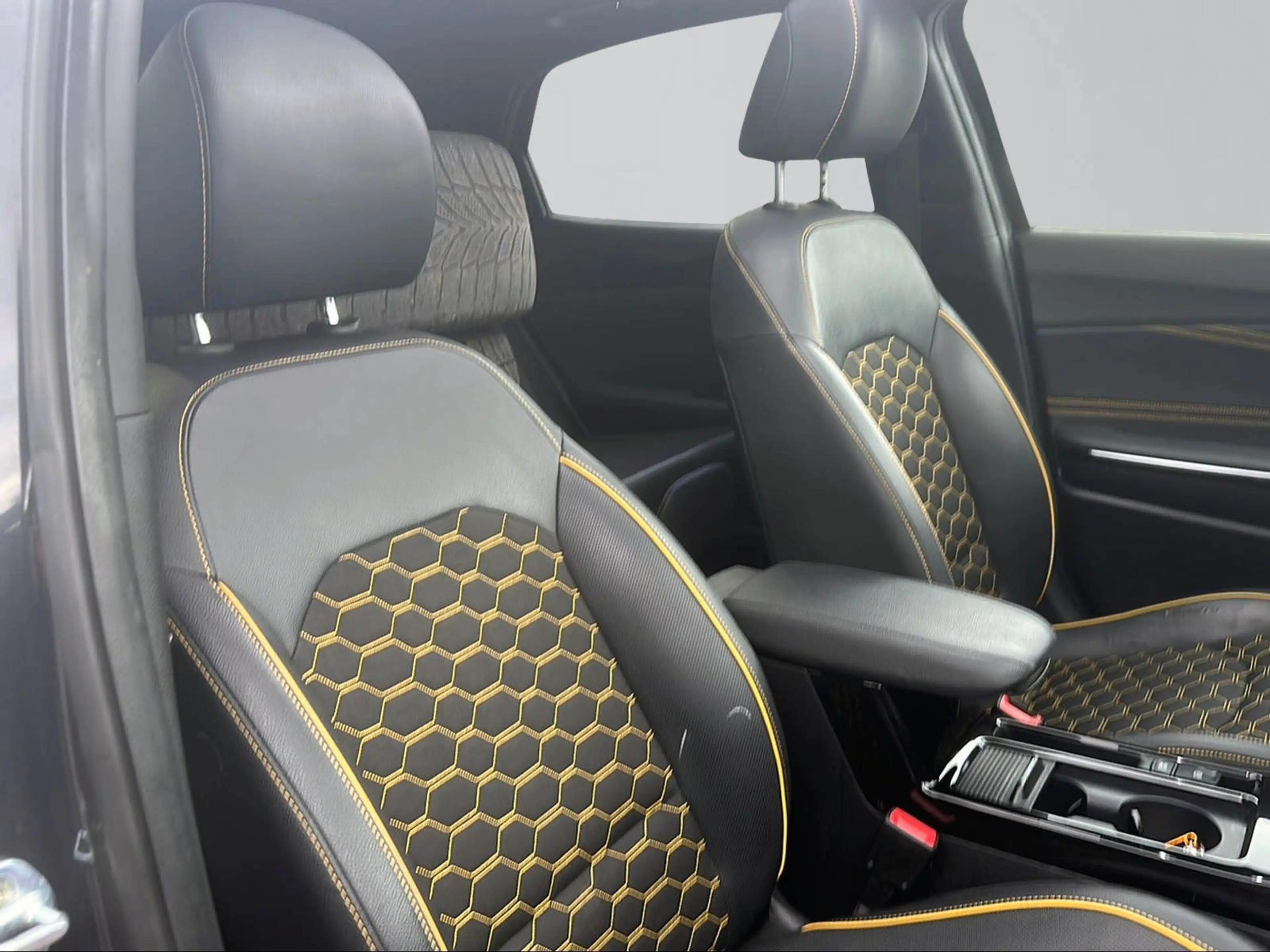 Kia XCeed 1.6 T-GDI DCT | Pano | LED | Navi | Kamera — photo 10