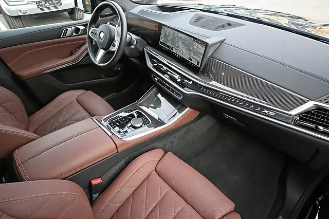 BMW X5 xDrive50e PHEV 25,7kWh Aut. NP €120k AHK elektr... Ansicht 4
