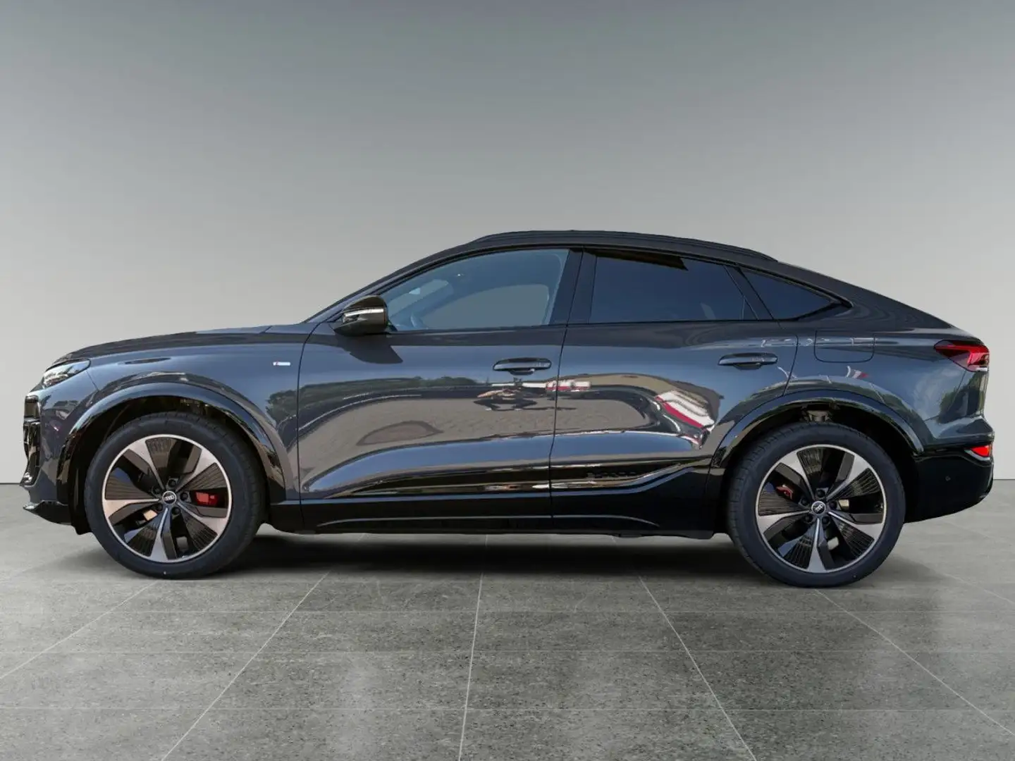 Audi Q6 Sportback e-tron edition one 2x S line Pano AHK Szary - 2