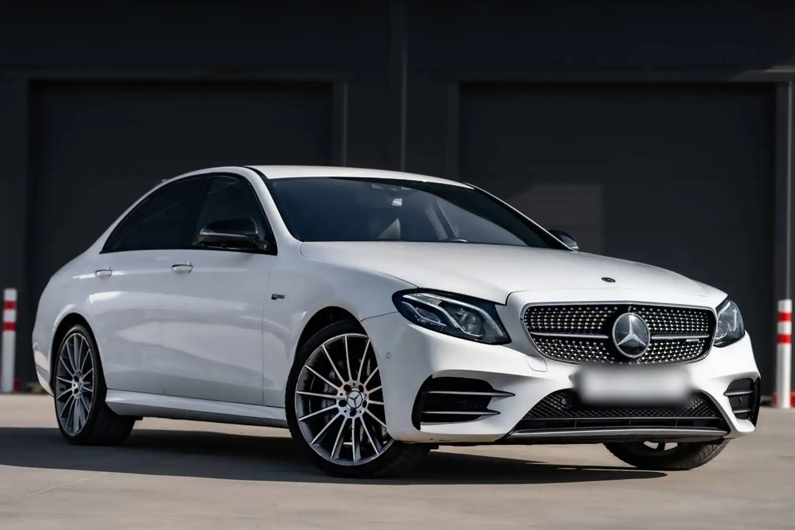 Mercedes-Benz E 43 AMG E 43 AMG 4Matic 9G-TRONIC bijela - 1