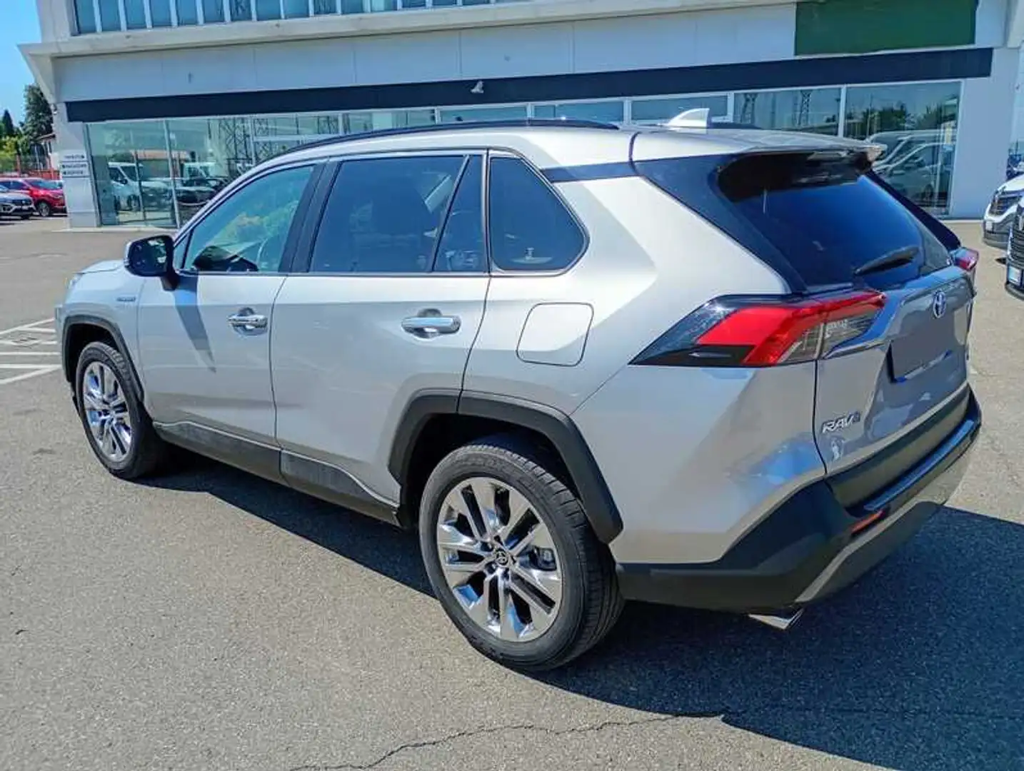 Toyota RAV 4 2.5 vvt-ie hybrid Lounge AWD -i e-cvt Argento - 2