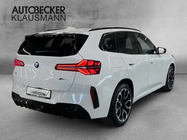 BMW X3 view 2