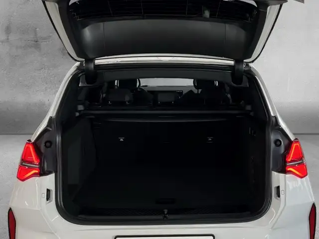 BMW X3 view 14