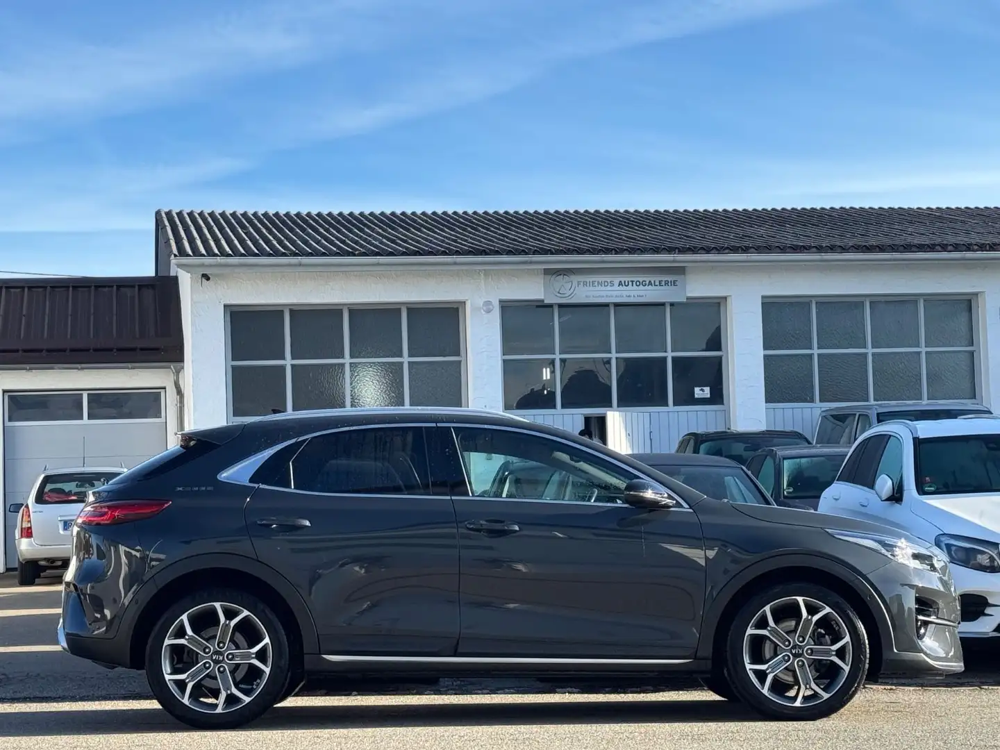 Kia XCeed Launch Edition*JBL*GARANTIE* Gris - 2