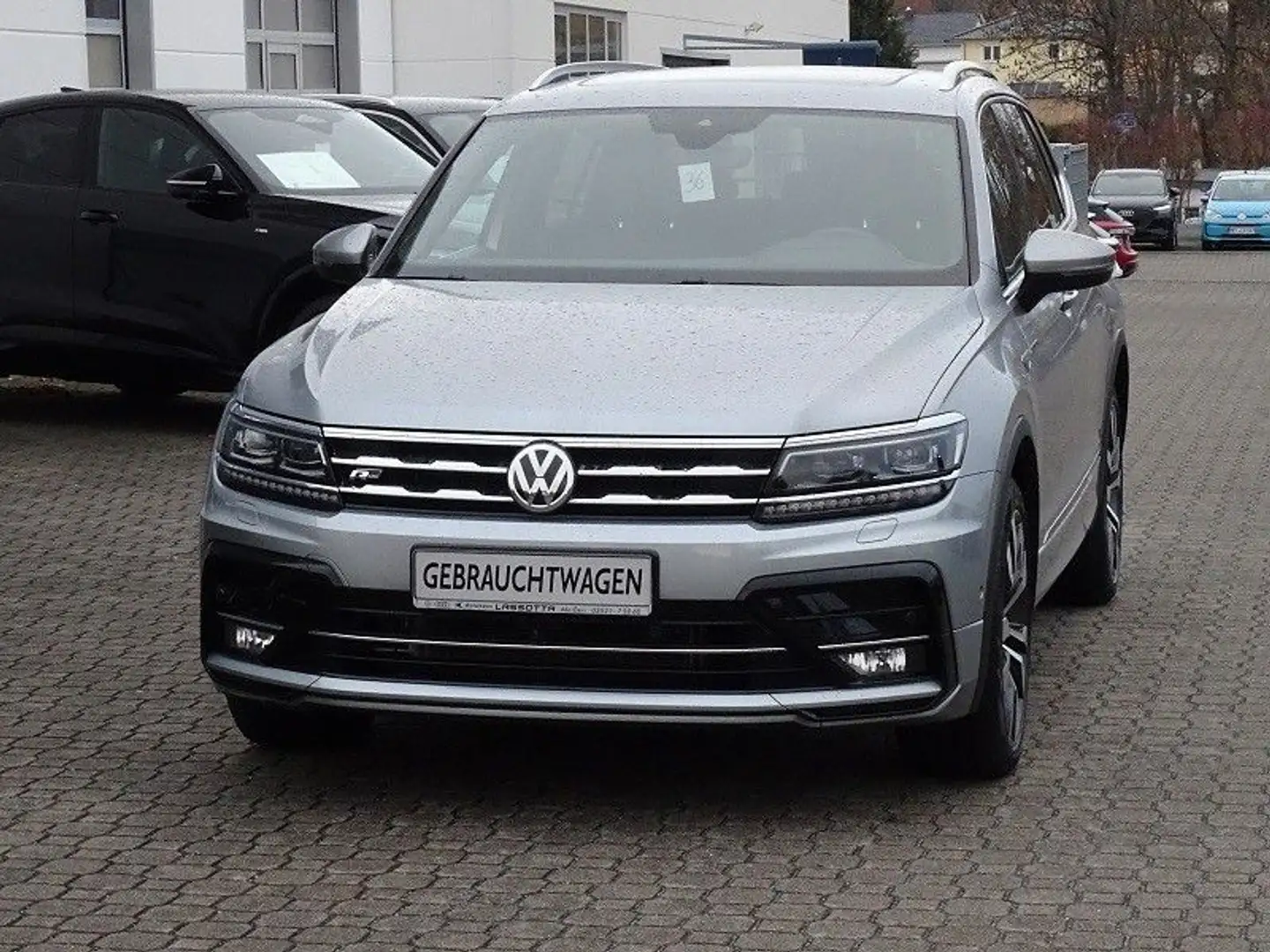 Volkswagen Tiguan Allspace 2.0 TDI DSG R Line 4Motion Silber - 2