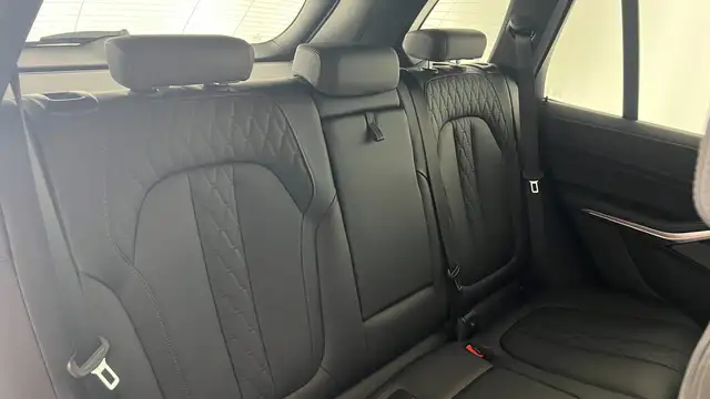 BMW X5 xDrive50e Ansicht 6