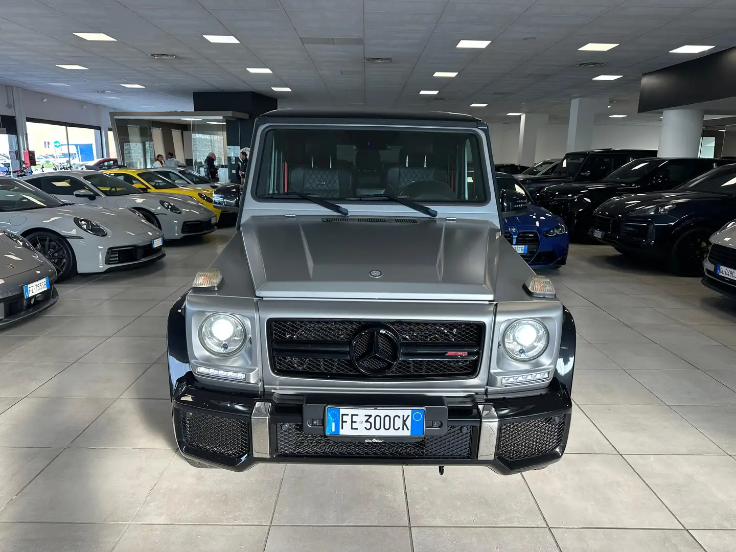 Mercedes-Benz G 63 AMG 571cv auto Grigio - 2