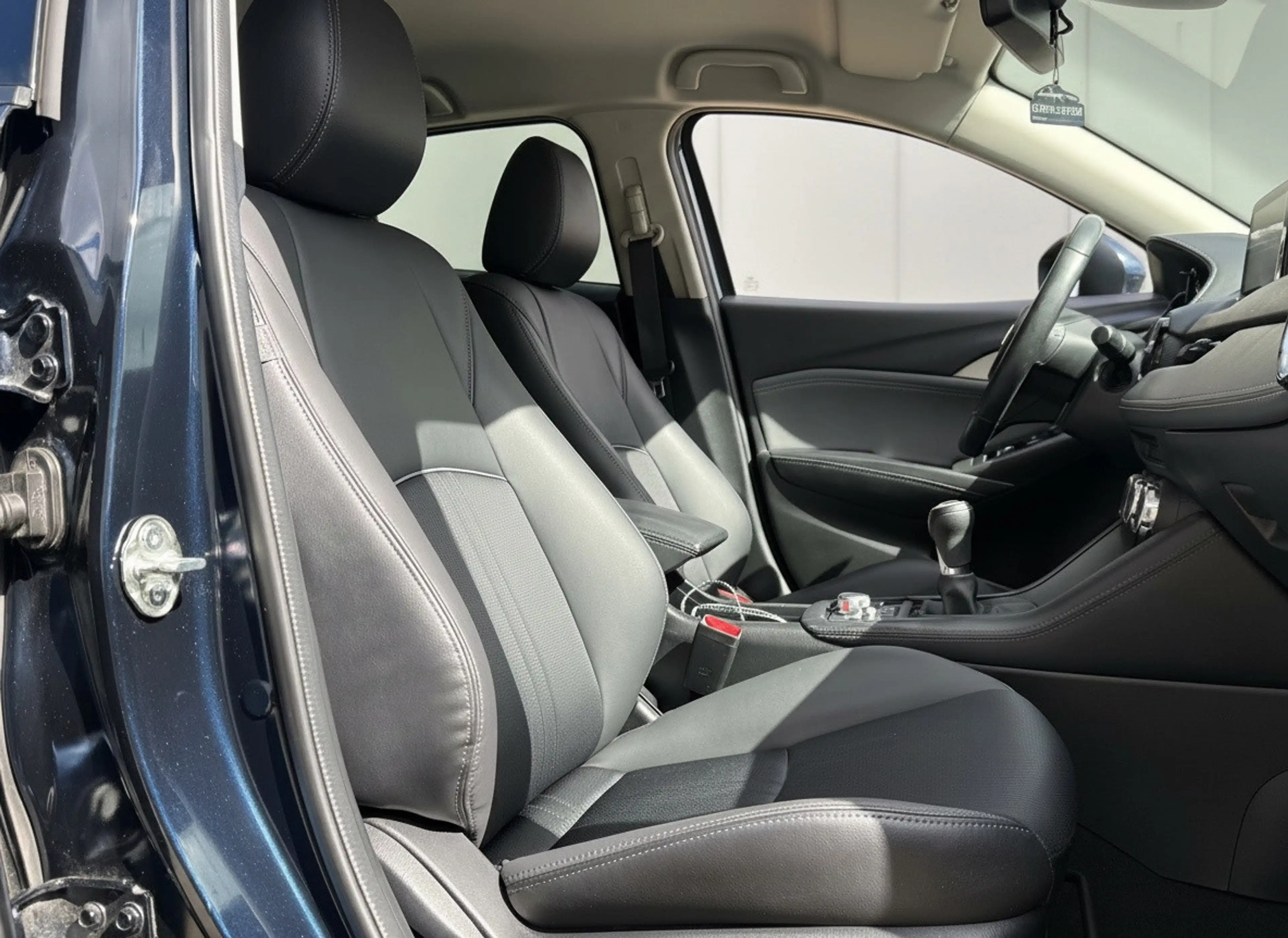 Mazda CX-3 2.0 SkyActiv-G 120 GT-M — photo 13