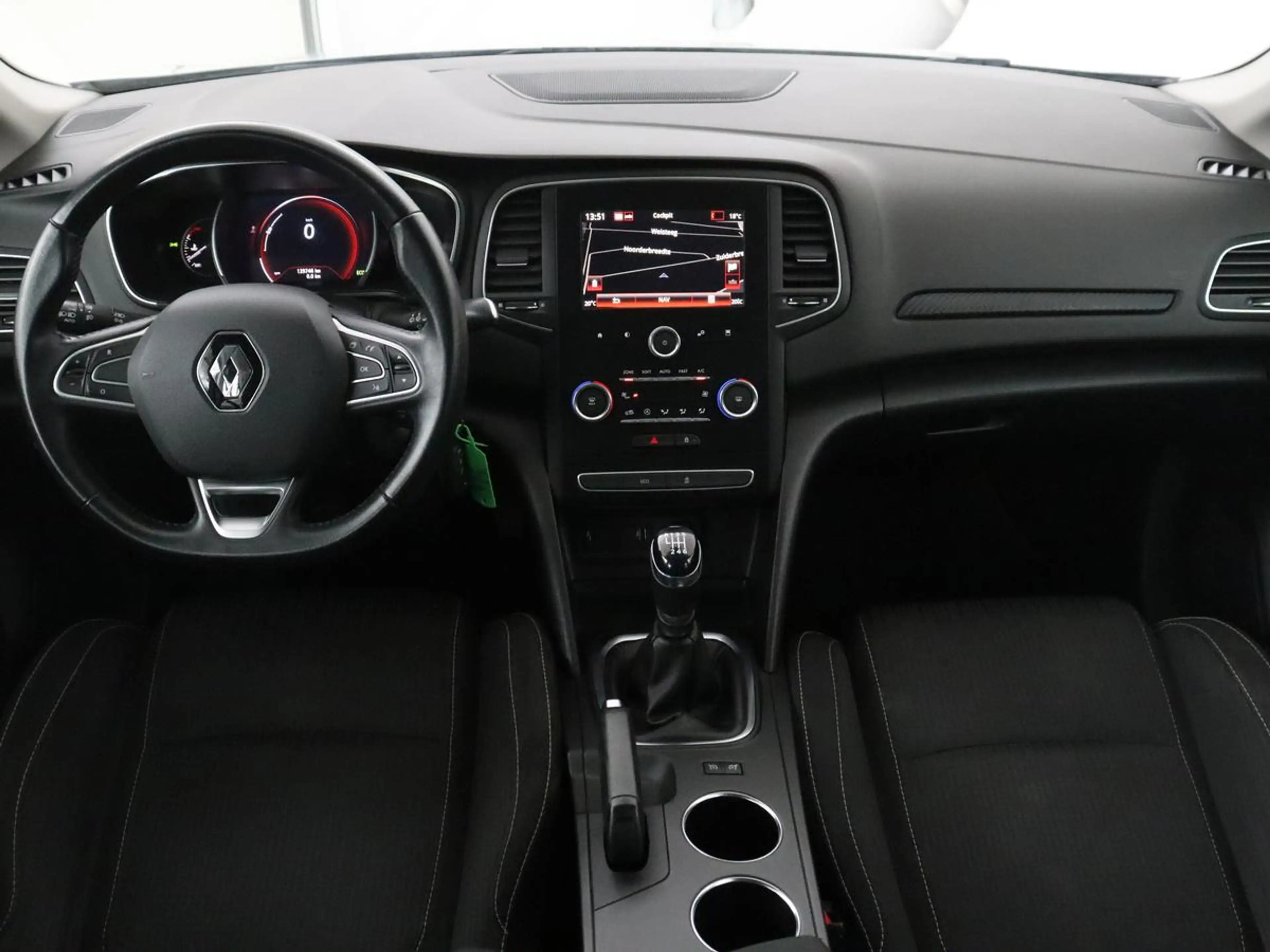 Renault Megane Estate 1.3 TCe Zen | Trekhaak | Navigatie | — photo 3