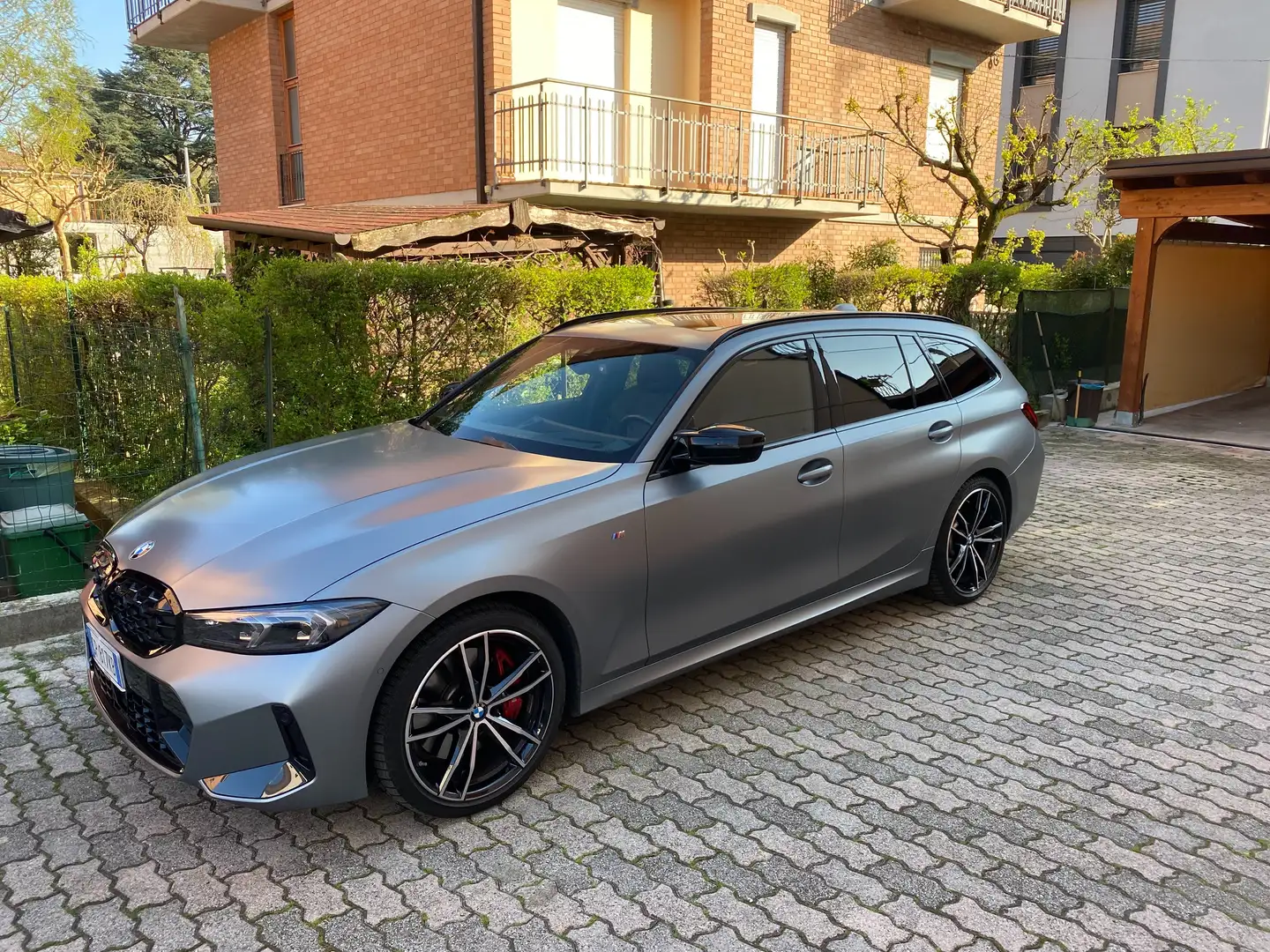 BMW 340 Serie 3 Touring M340 xd  48V ibrido Šedá - 2