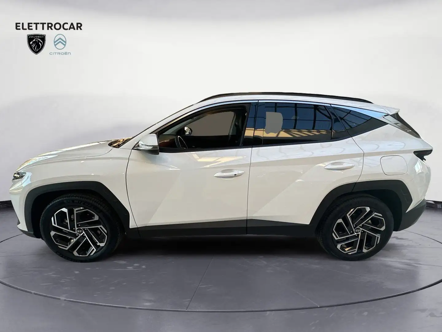 Hyundai TUCSON 1.6 CRDI 136CV 48V DCT Exellence Mild Hybrid Dies Blanc - 2
