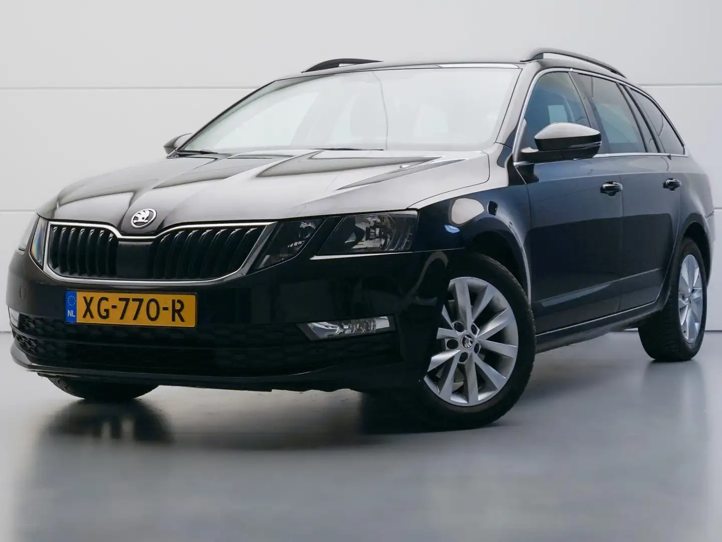Skoda Octavia Combi 1.0 TSI Greentech Ambition Business (APPLE C Noir - 1