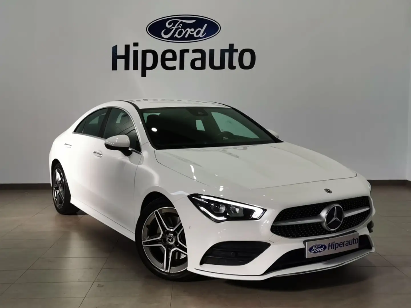 Mercedes-Benz CLA 200 200d Blanco - 1
