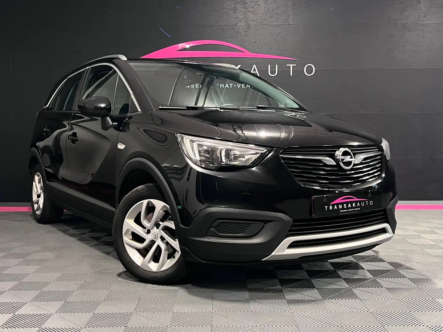Opel Crossland X Turbo Innovation *SIEGE CHAUFFANT-GARANTIE 12MOIS* Noir - 1