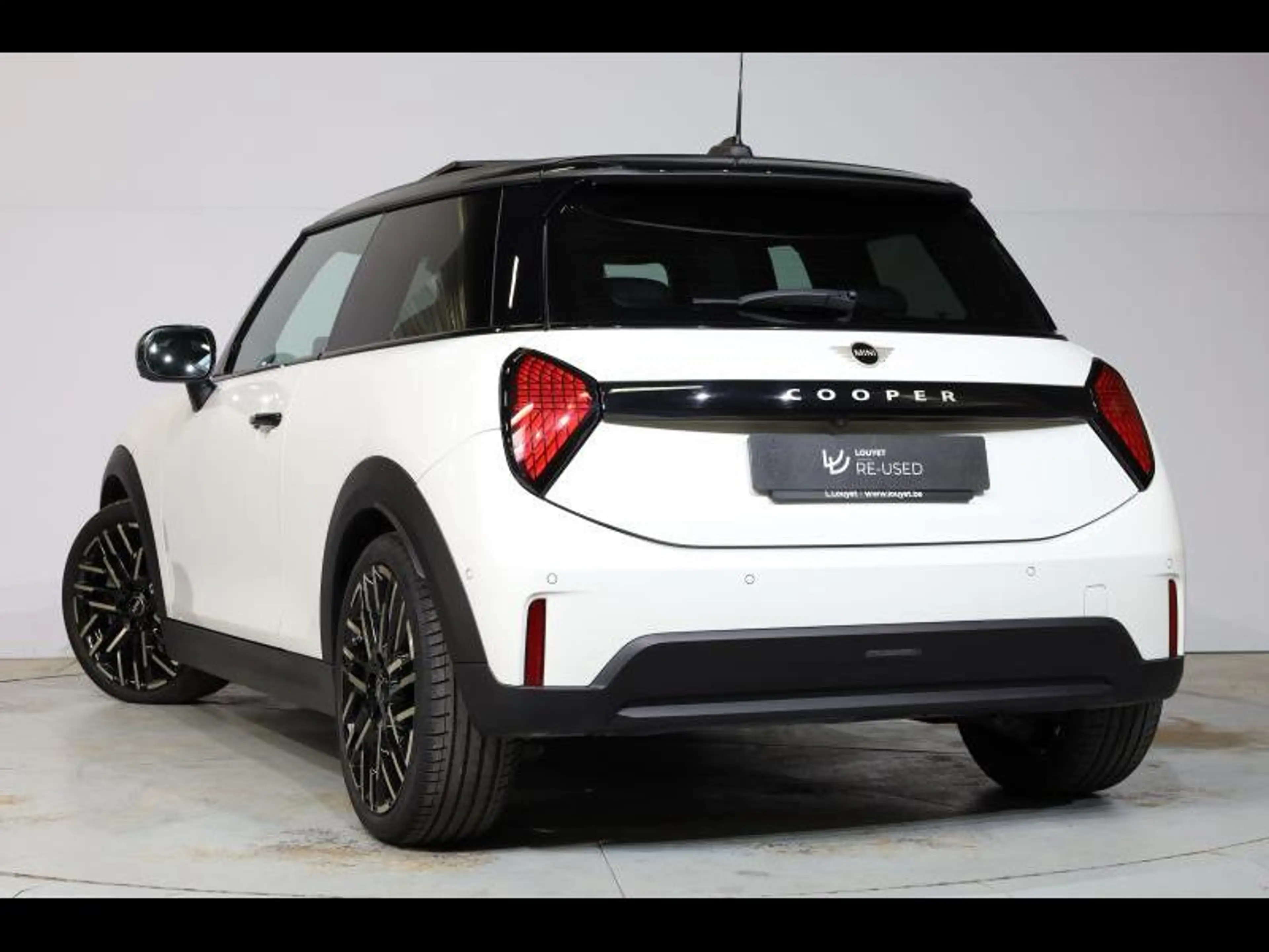 MINI Cooper C — photo 6