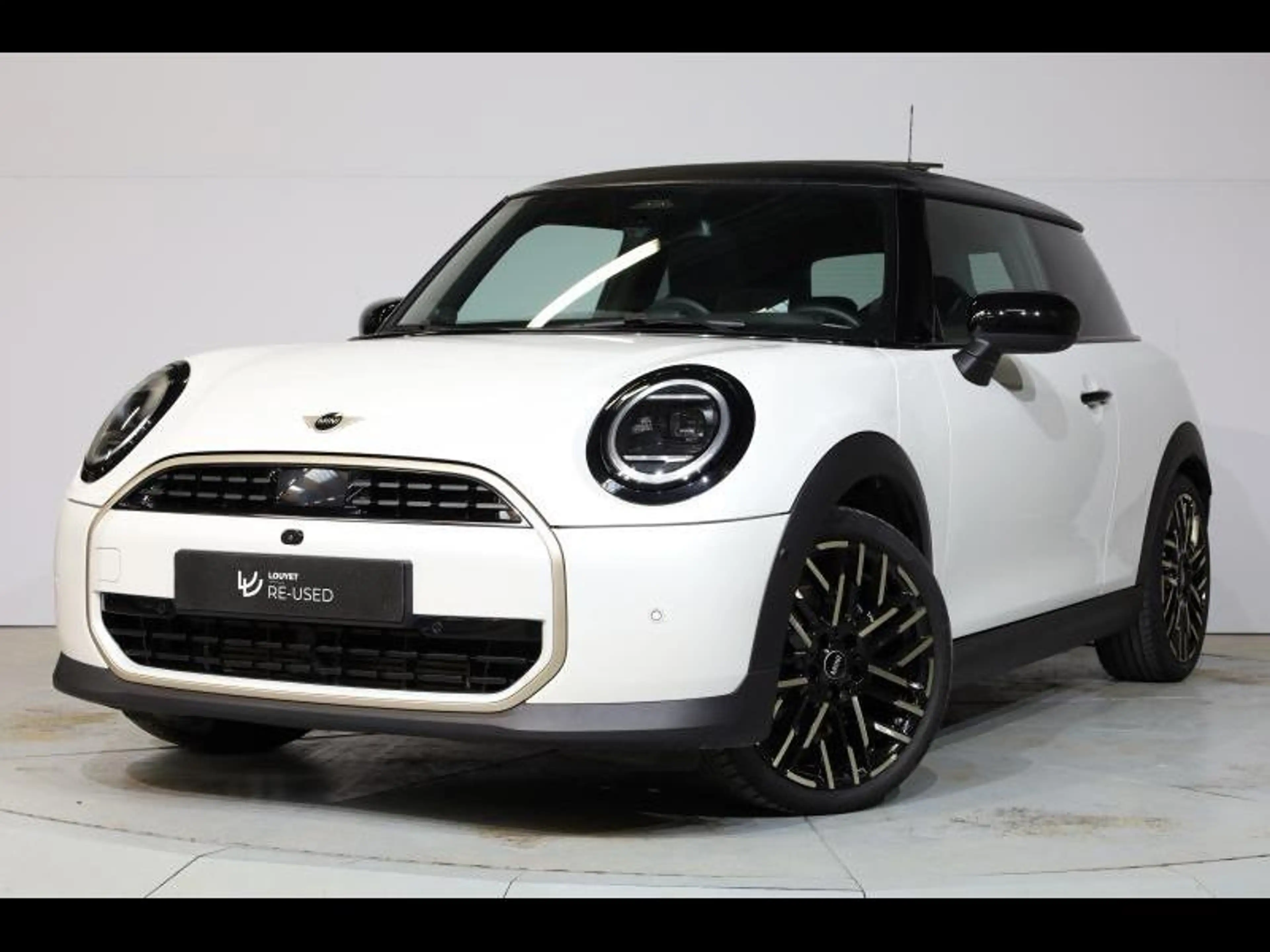 MINI Cooper C — photo 2