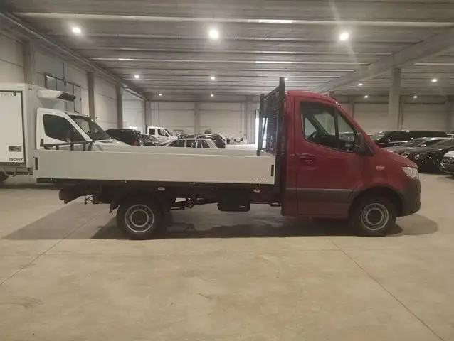 Mercedes-Benz Sprinter view 7
