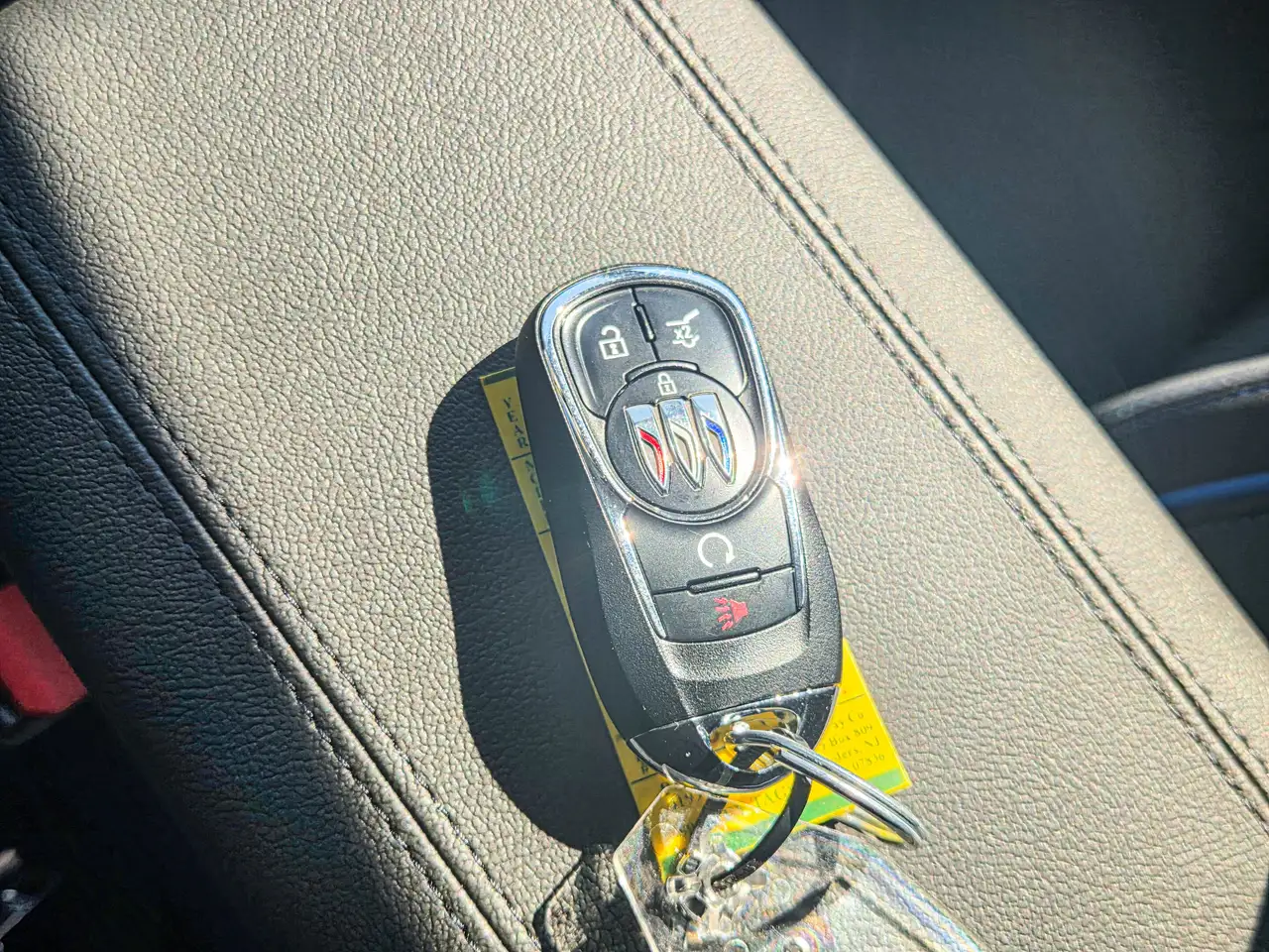 Buick Encore снимка Buick Encore