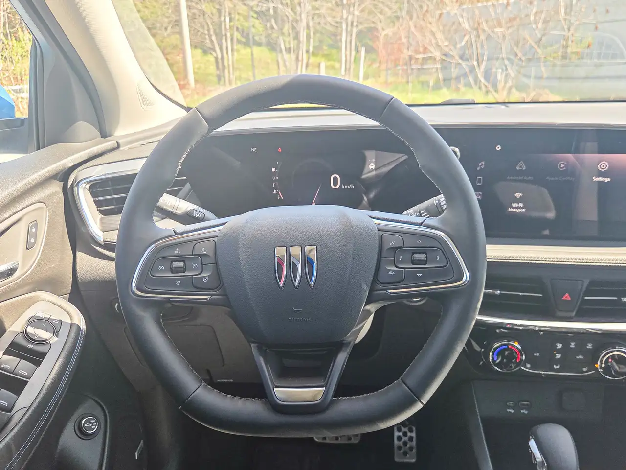 Buick Encore снимка Buick Encore
