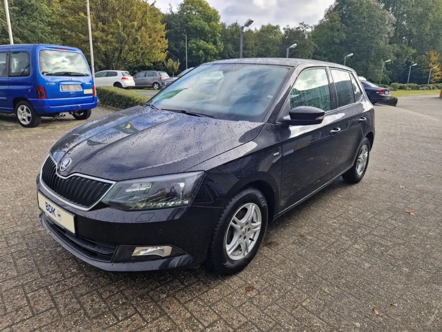 Skoda Fabia 1.0 TSI Ambition Schwarz - 2