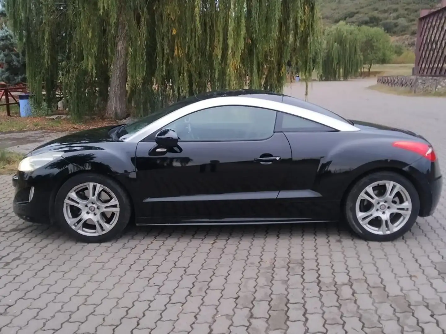 Peugeot RCZ 1.6 THP 200cv Czarny - 2