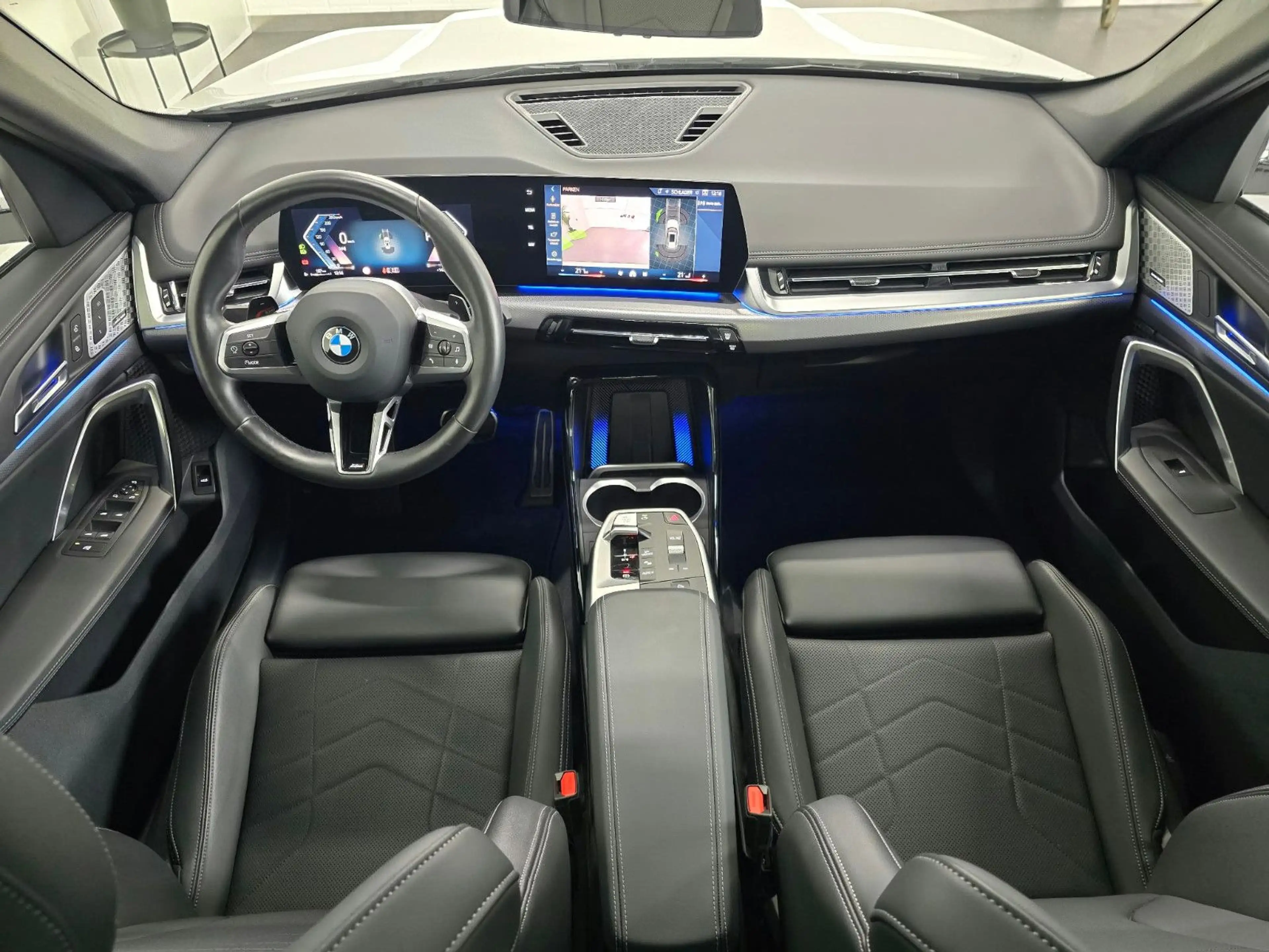 BMW X1 18i sDrive M Sport*Pano,RFK,AHK,H&K,el-Sitze — photo 12