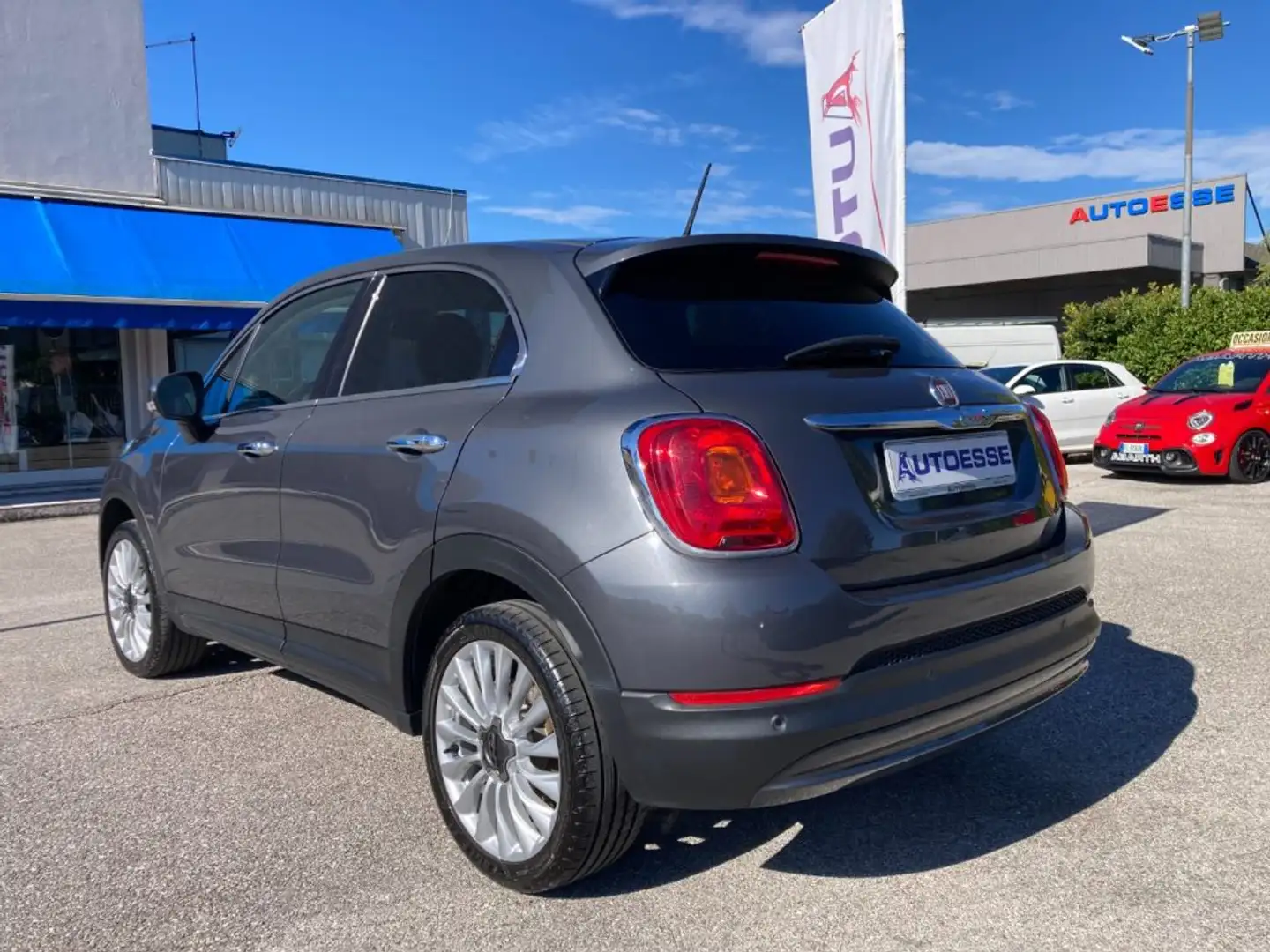 Fiat 500X 1.4 MultiAir 140 CV DCT Lounge Gris - 2