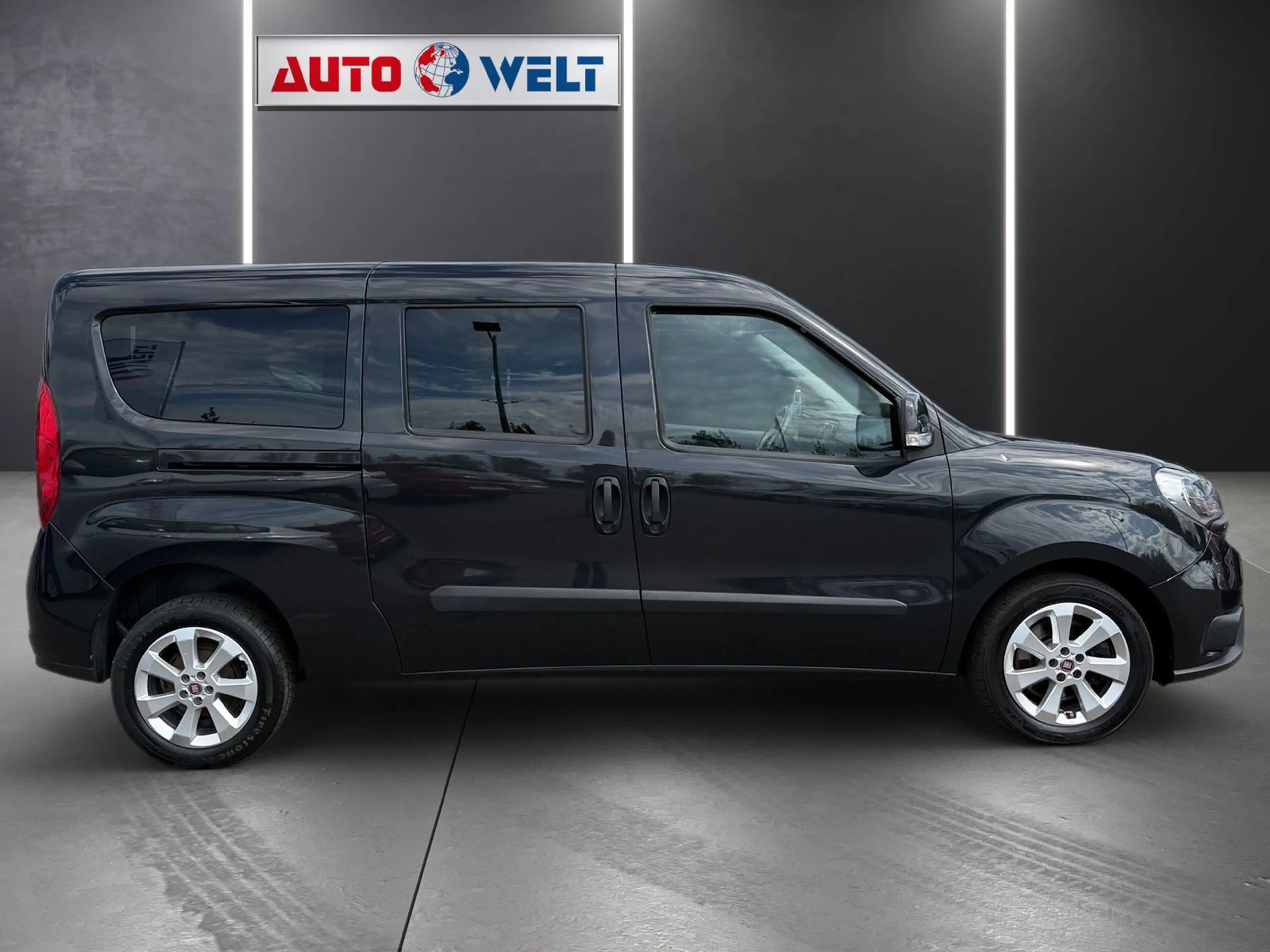 Fiat Doblo Doblò 2.0 Maxi Cargo Navi PDC Bluetooth Tempomat — photo 3