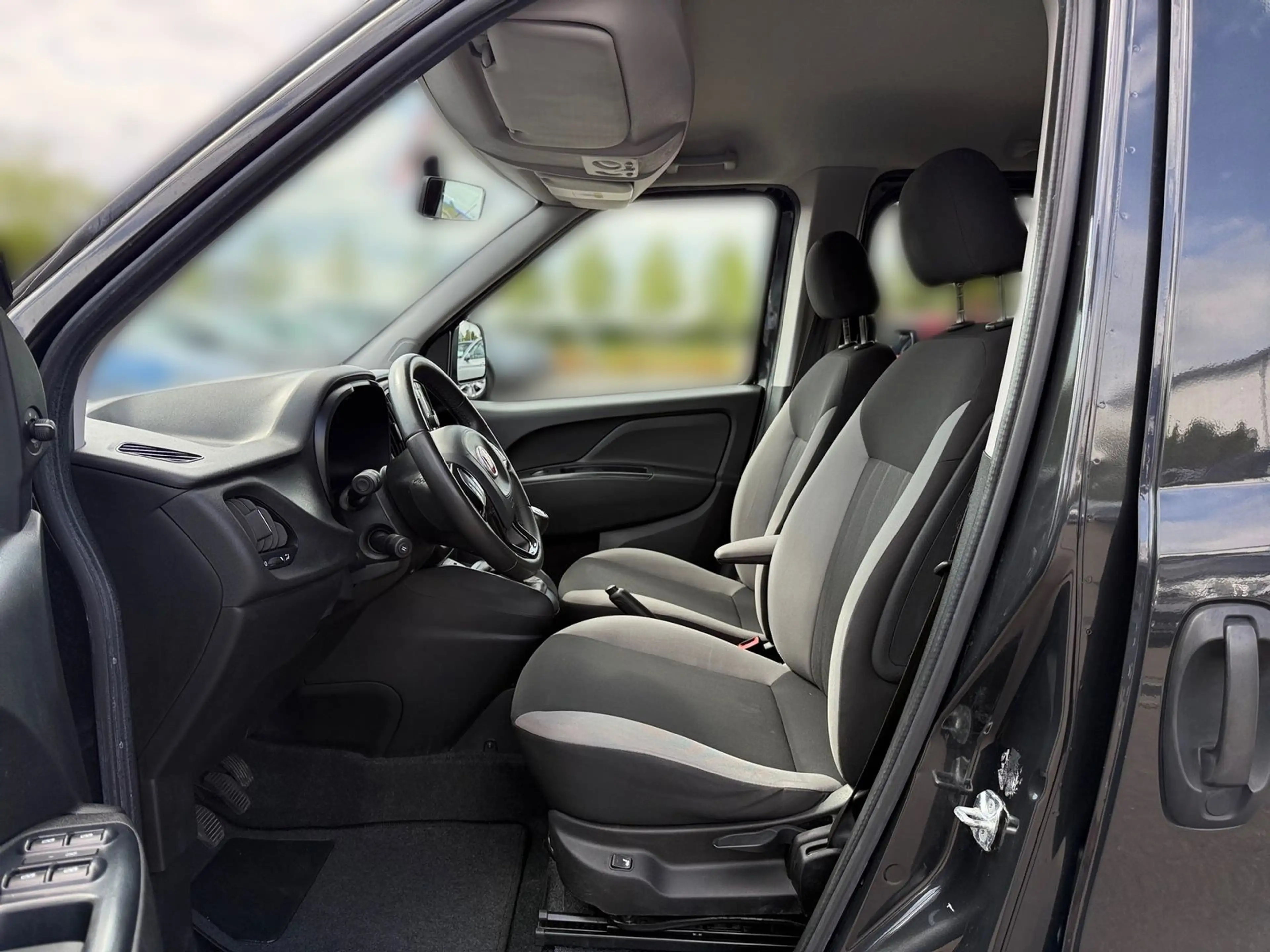Fiat Doblo Doblò 2.0 Maxi Cargo Navi PDC Bluetooth Tempomat — photo 10