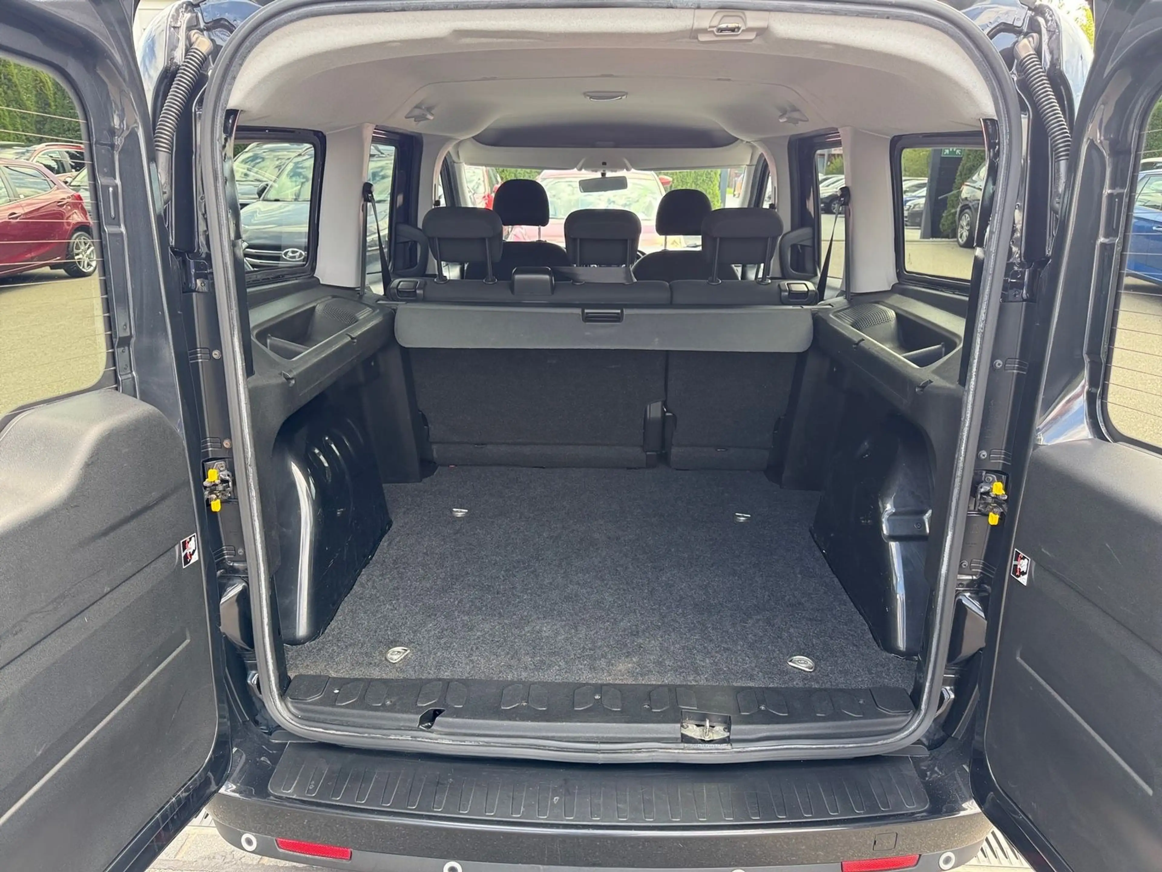Fiat Doblo Doblò 2.0 Maxi Cargo Navi PDC Bluetooth Tempomat — photo 9