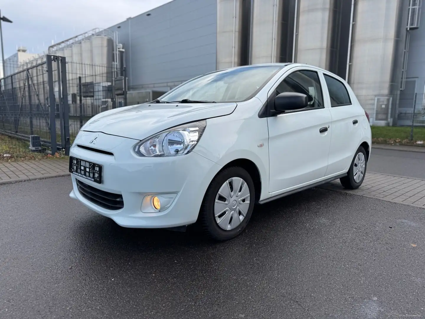 Mitsubishi Space Star Diamant DIAMANT EDITION KLIMA PDC TÜV Weiß - 2